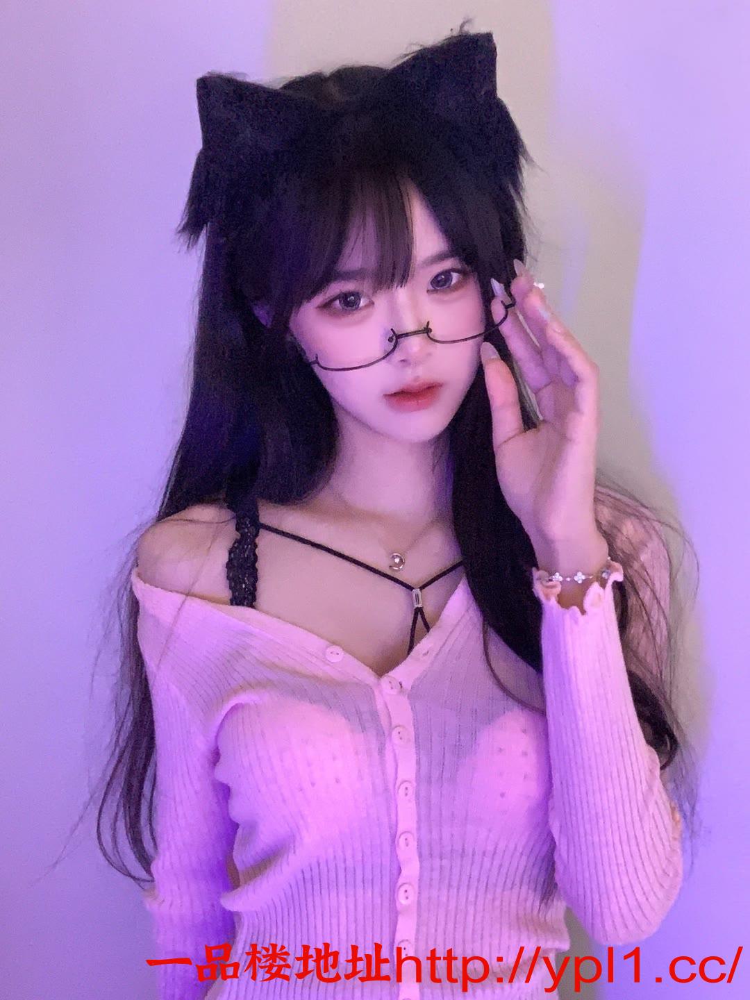 纯欲长腿骚货奶猫