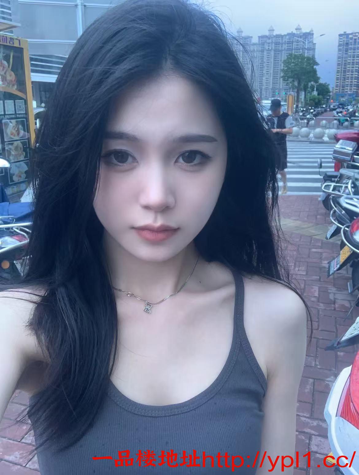 极品淫妹舌头灵活敏感体质毛少水多易喷淫水可上门