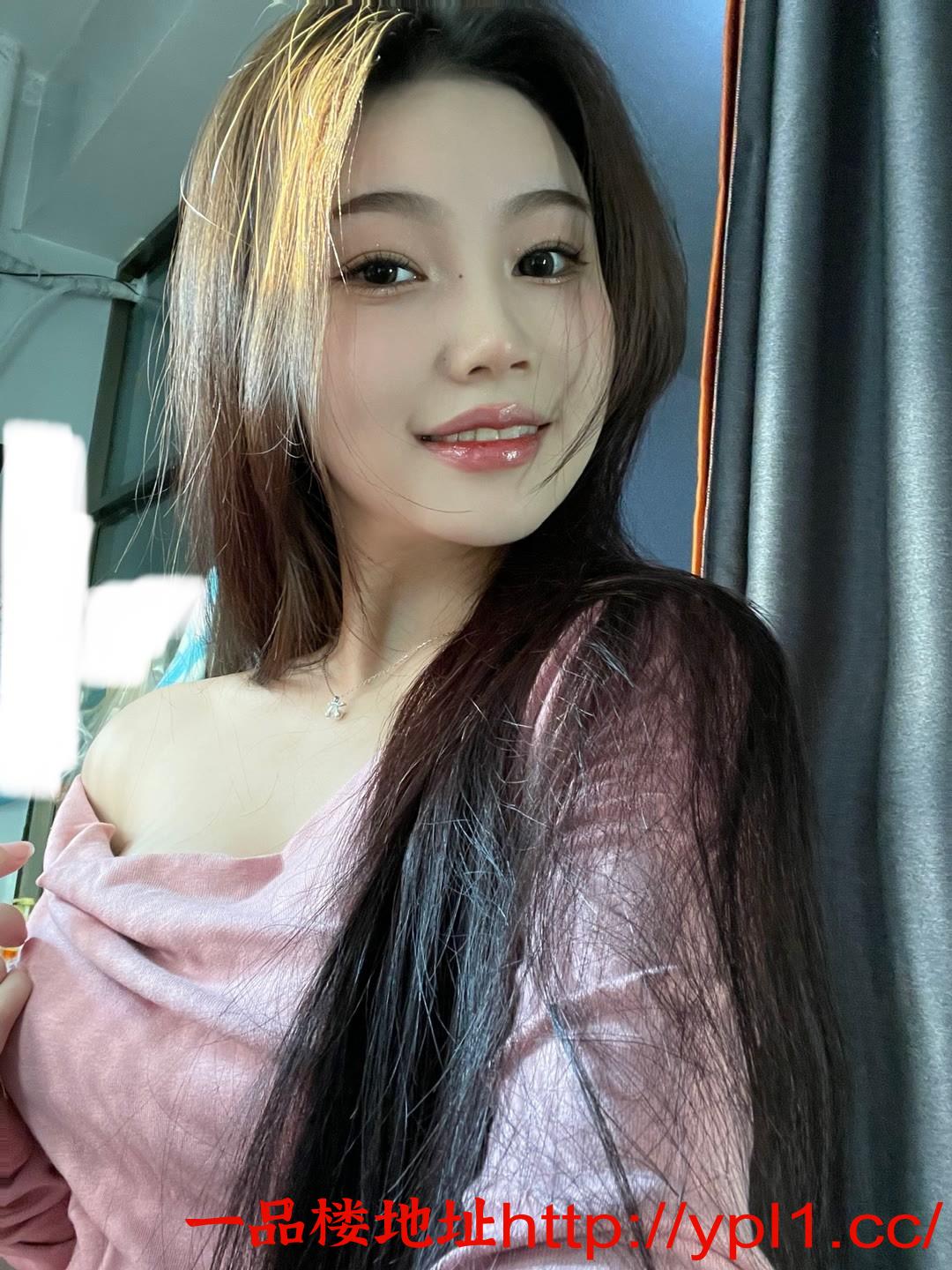 长腿很性感的美女姐姐兼职可外出