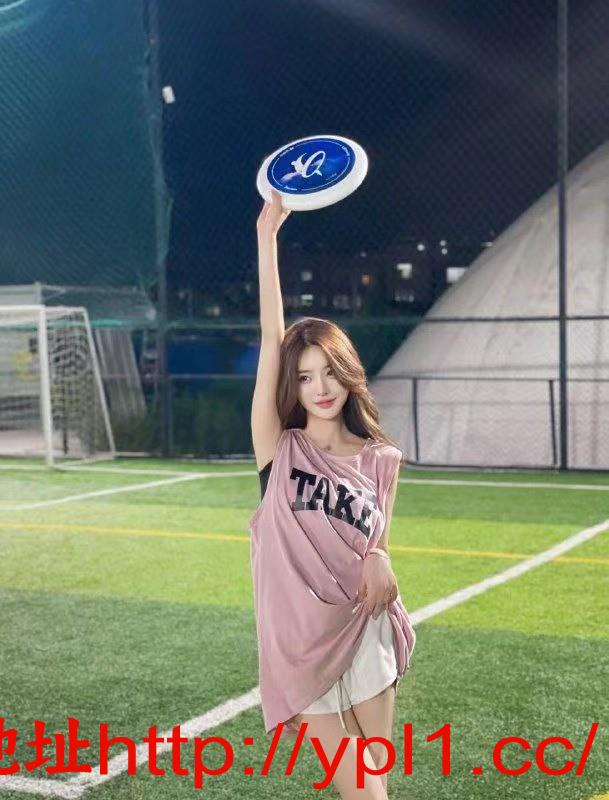 蜜臀美乳小姐姐活好会配合