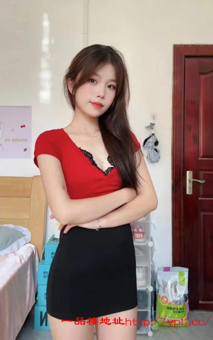 兼职情瘾少女粉嫩鲍鱼