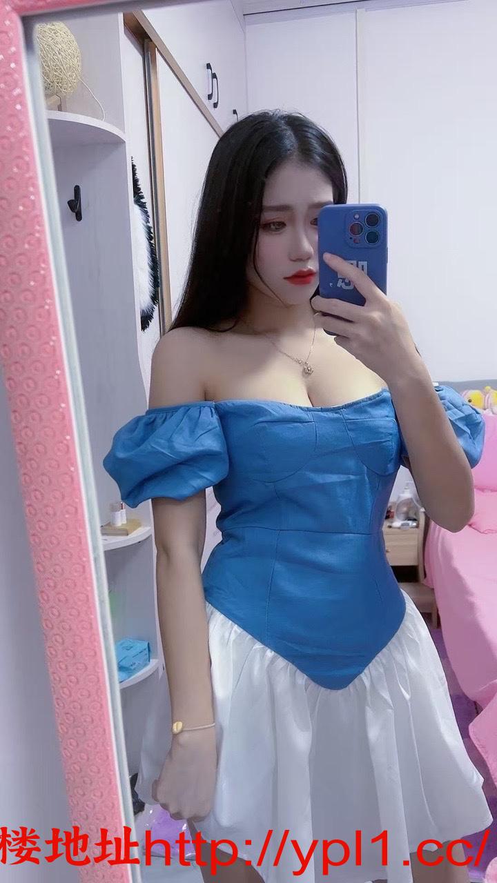 大胸风骚型御姐