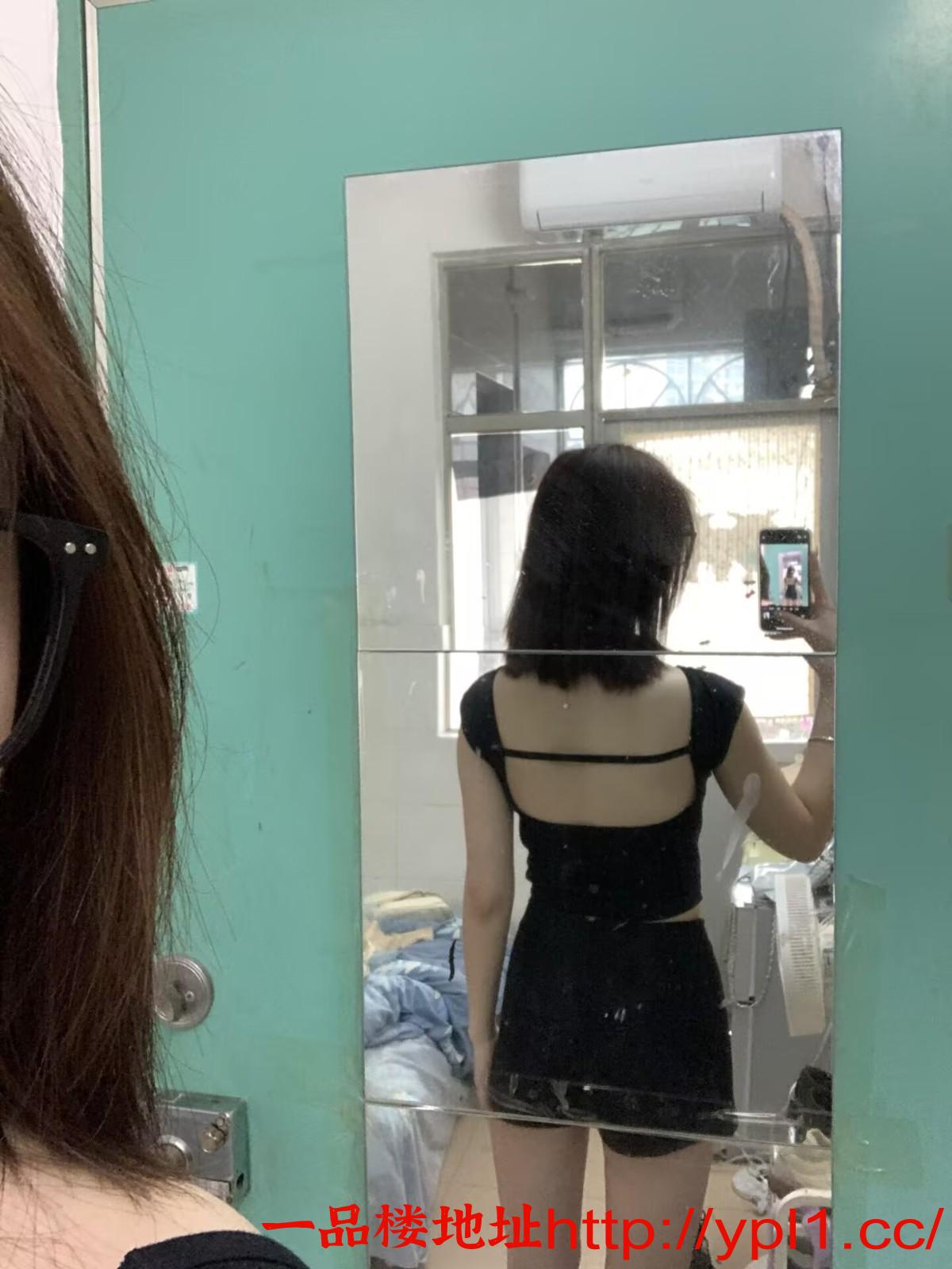 精品性感学生兼职(可外出)