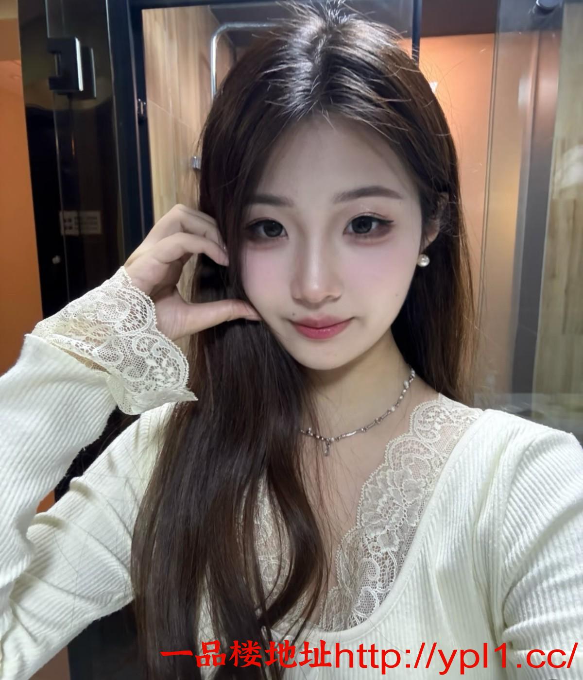 顶级兼职00后小仙女完美身材粉嫩多汁听话乖巧意犹未尽（可上门）