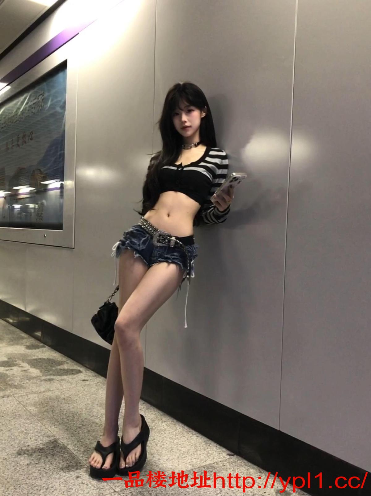 丰满情趣小美人骚b紧多水（可外出）