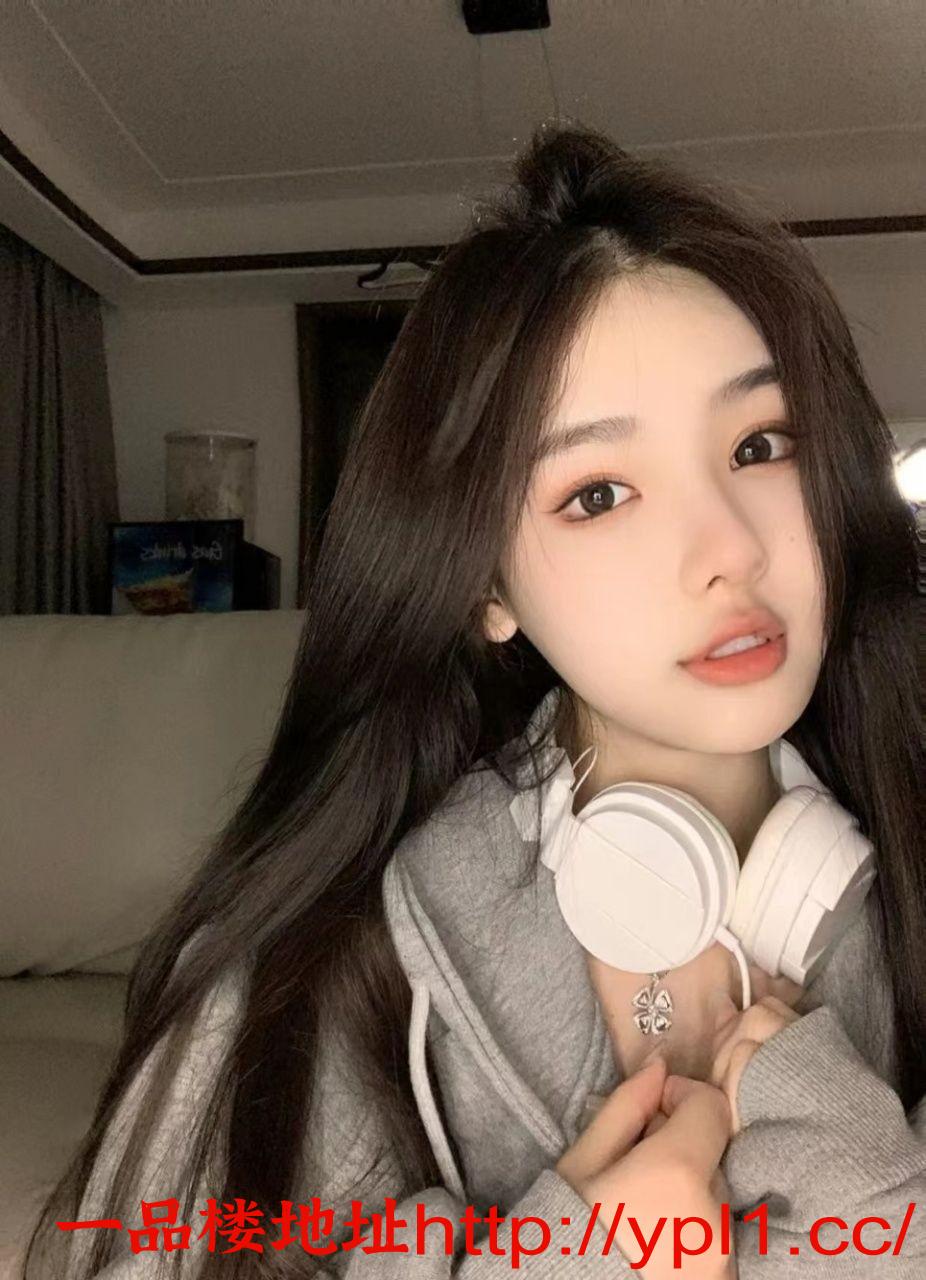 清纯性格开朗可爱，听话，皮肤白幼儿园教师兼职服务