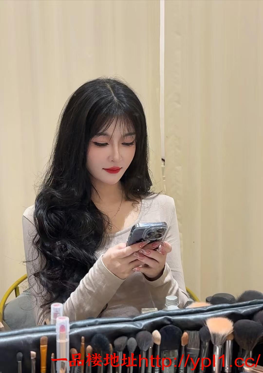 市性感长腿御姐