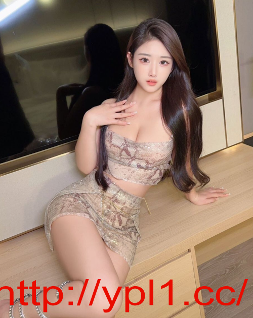 新到妹子粉嫩鲍鱼小穴紧