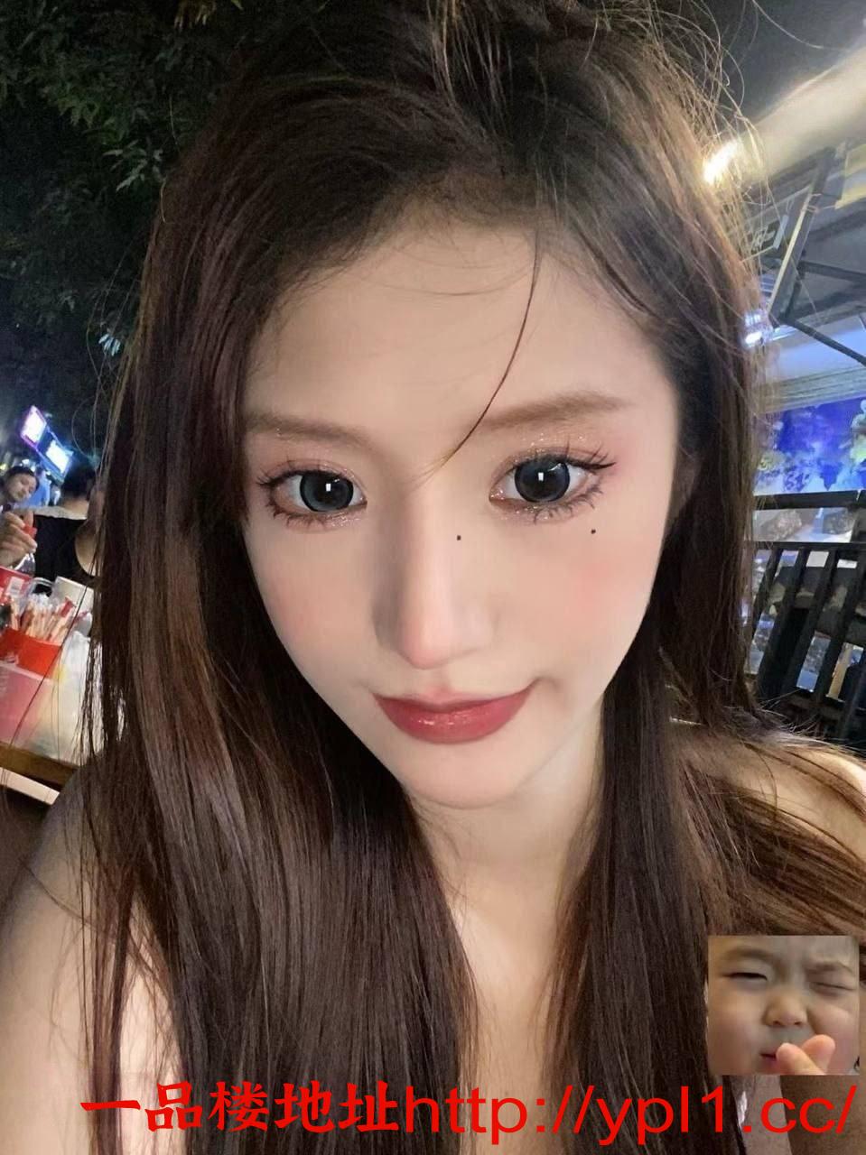 分享兼职辣妹，粉嫩蜜穴骚气听话(可外出)