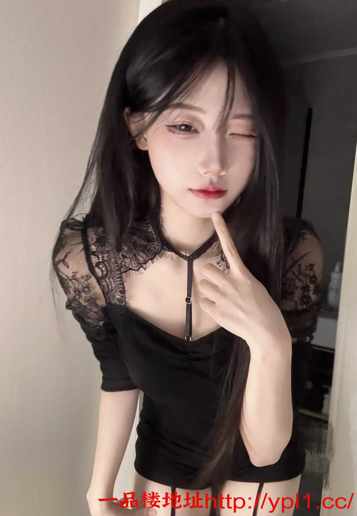 顶级美臀超骚妹妹后入贼爽