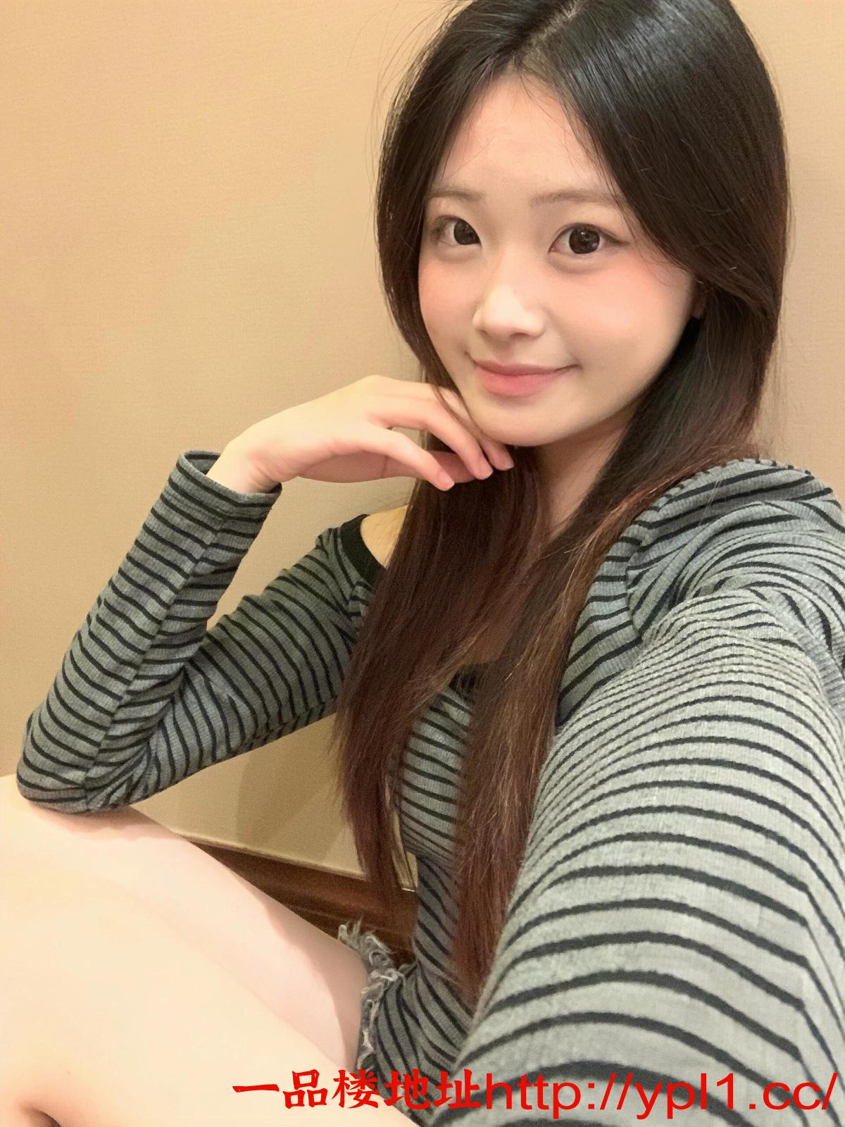 刚毕业的妹妹逼紧多水叫声动人