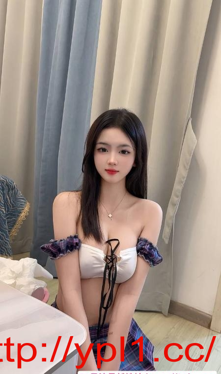 少妇大胸姐姐衣衣