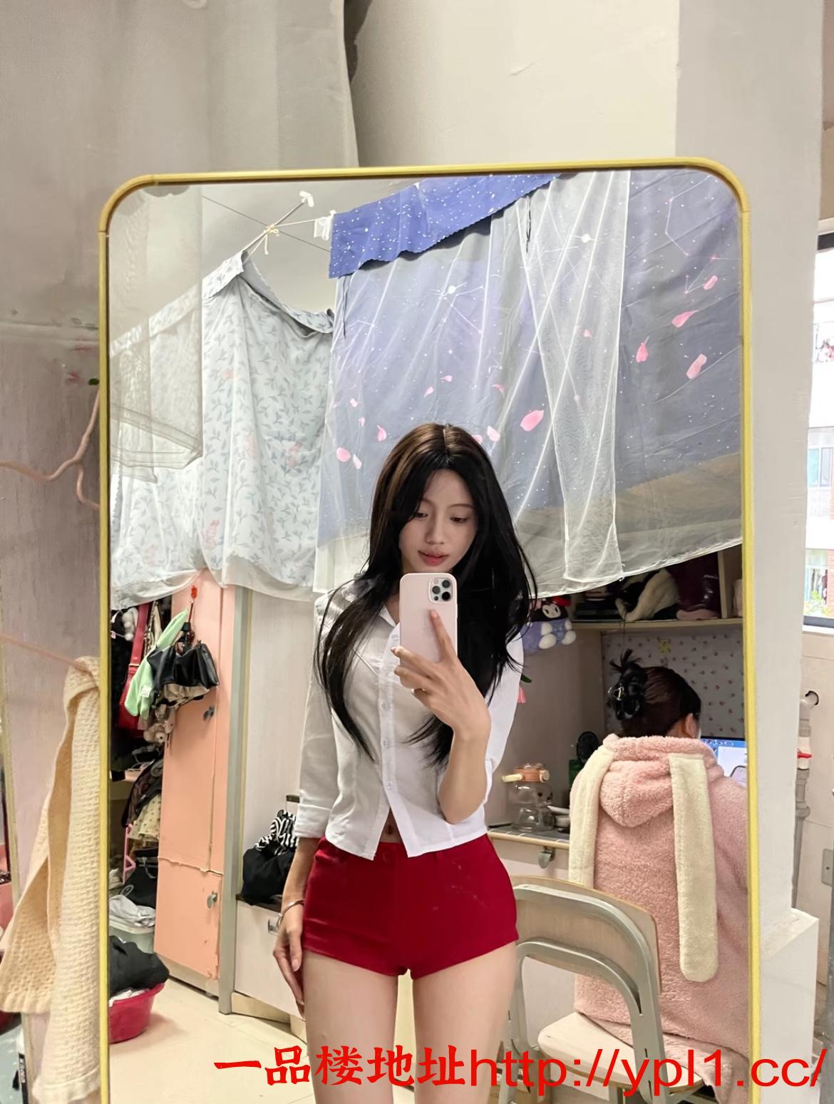 妹妹水多，粉色小嫩逼