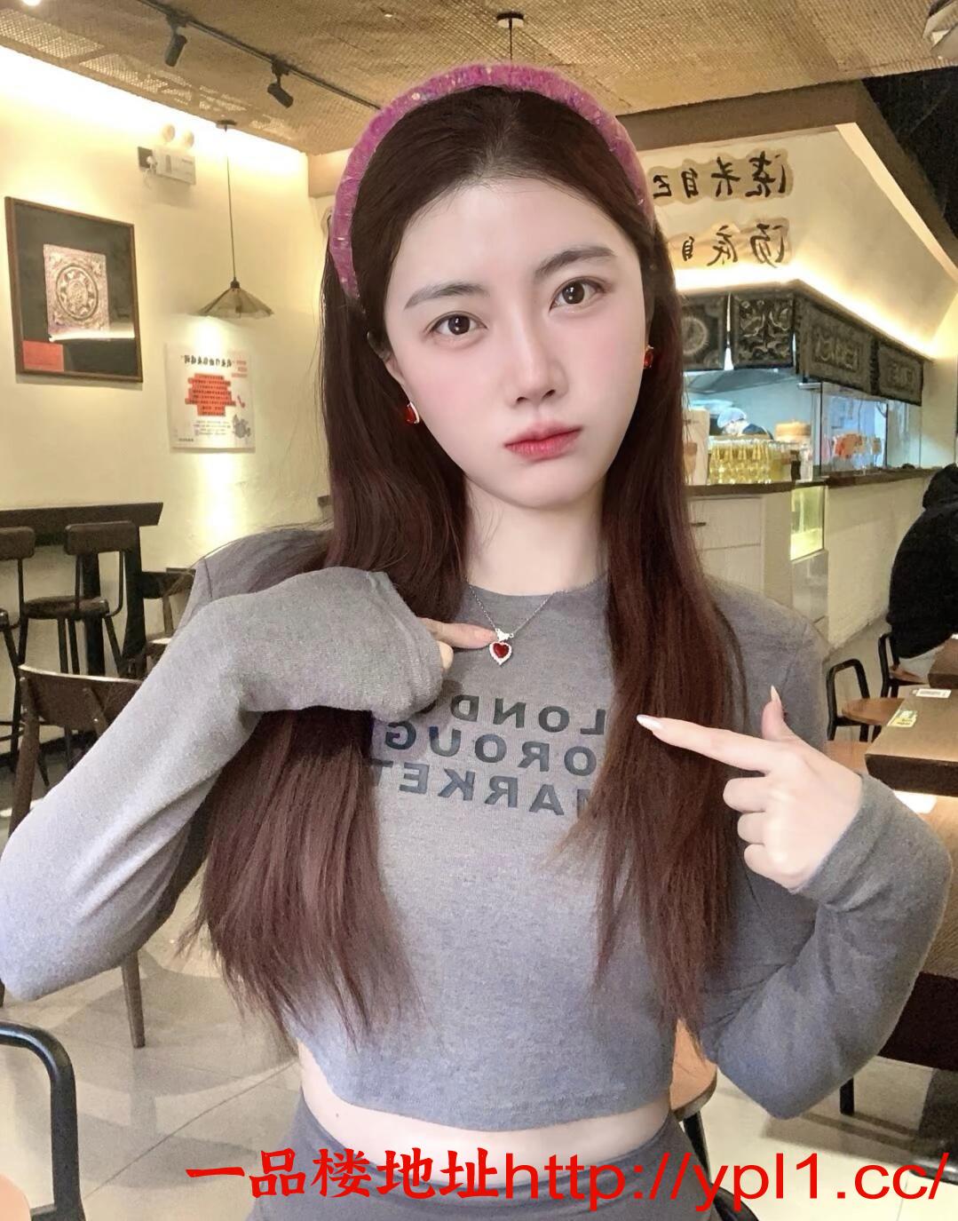 瑜伽裤翘臀的紧身魅力