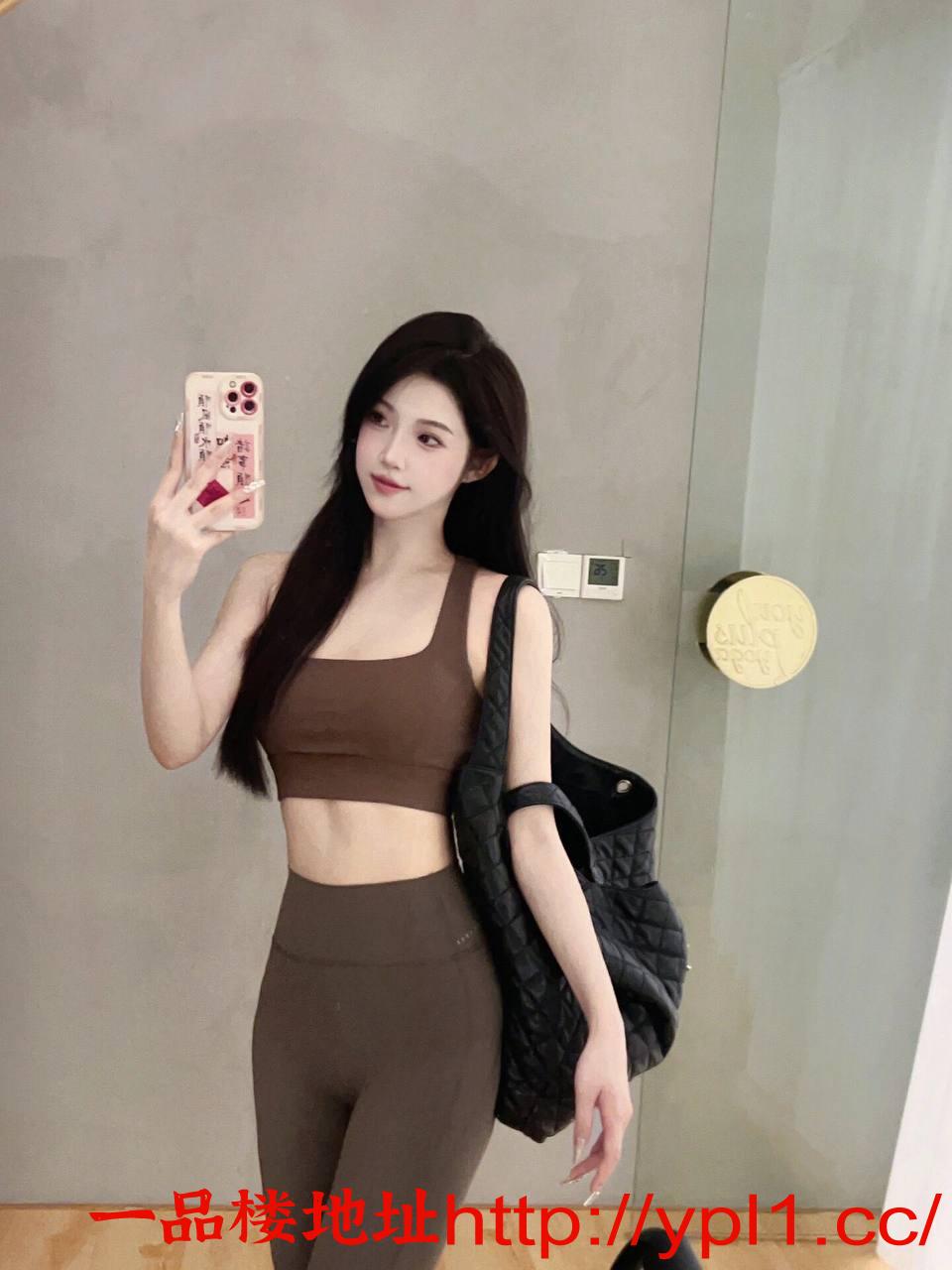 身材好逼紧水嫩小妹妹