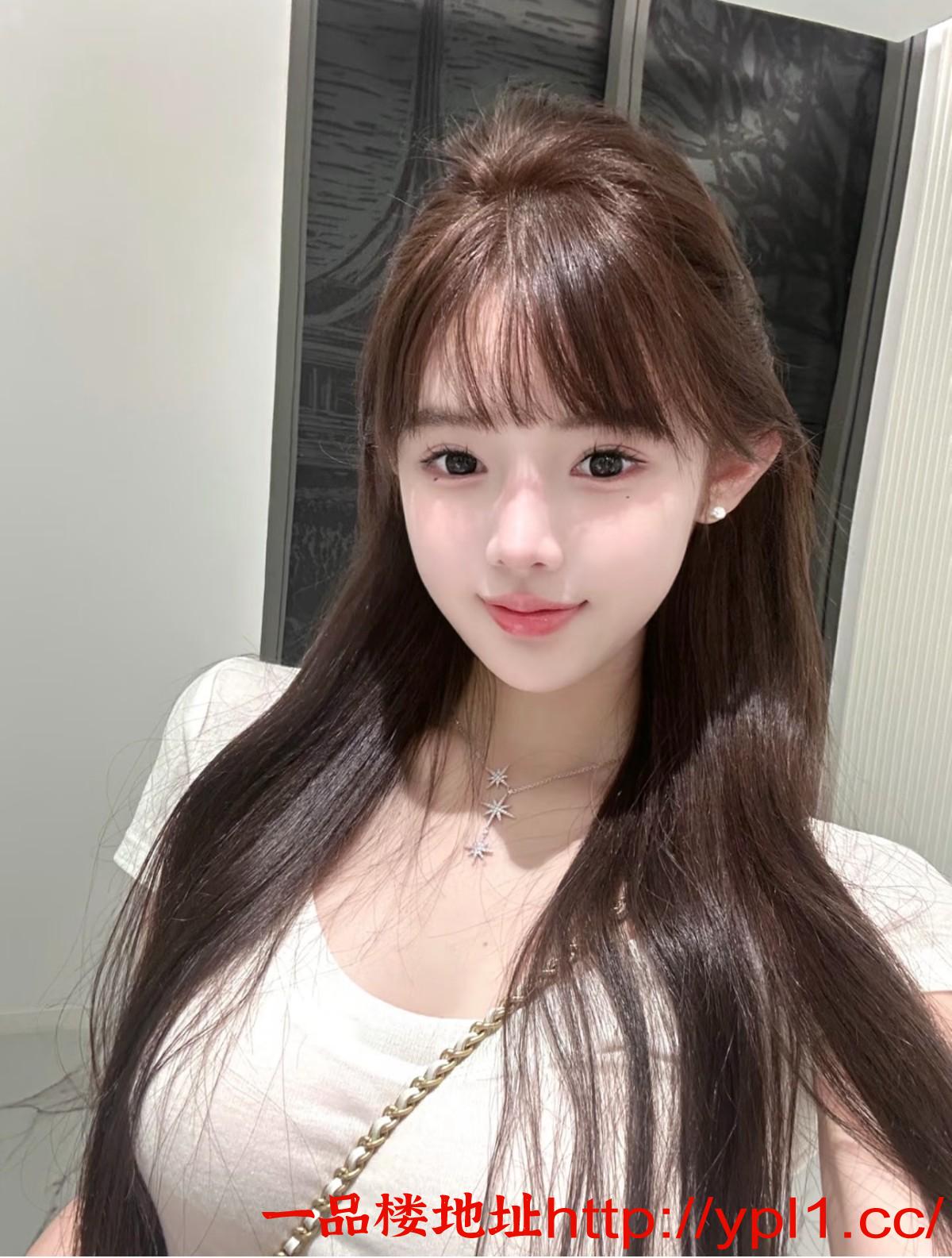 纯情高中妹下海嫩穴全是淫水外流直下