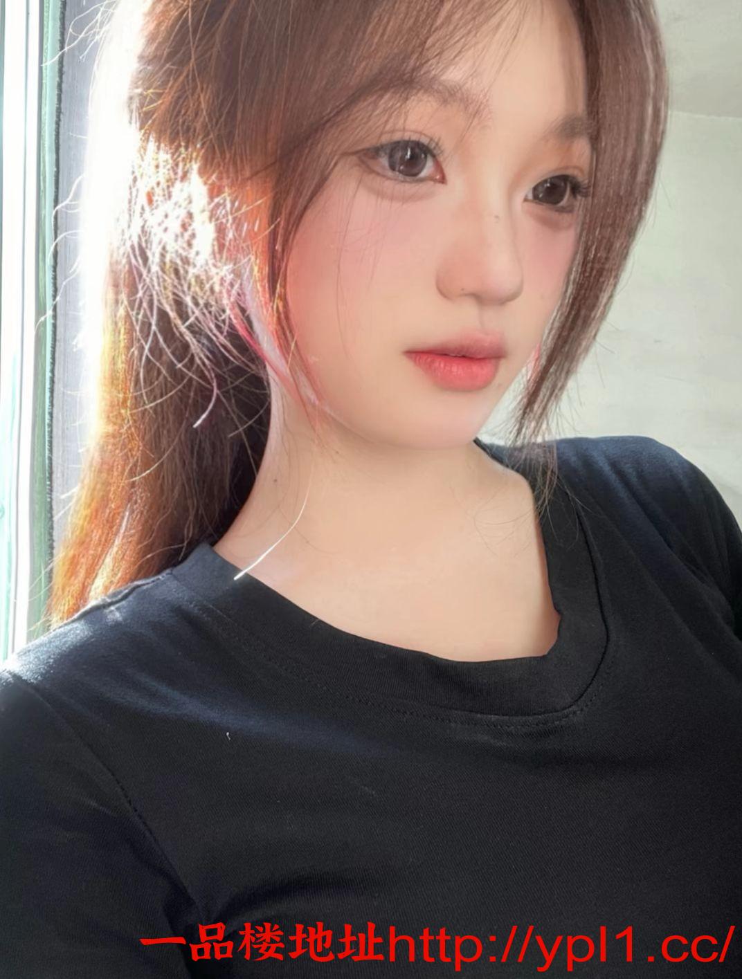 清纯小骚妹