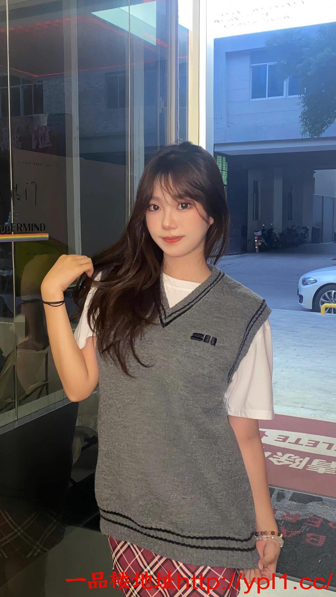 胸大无脑制服丝袜诱惑无法自拔