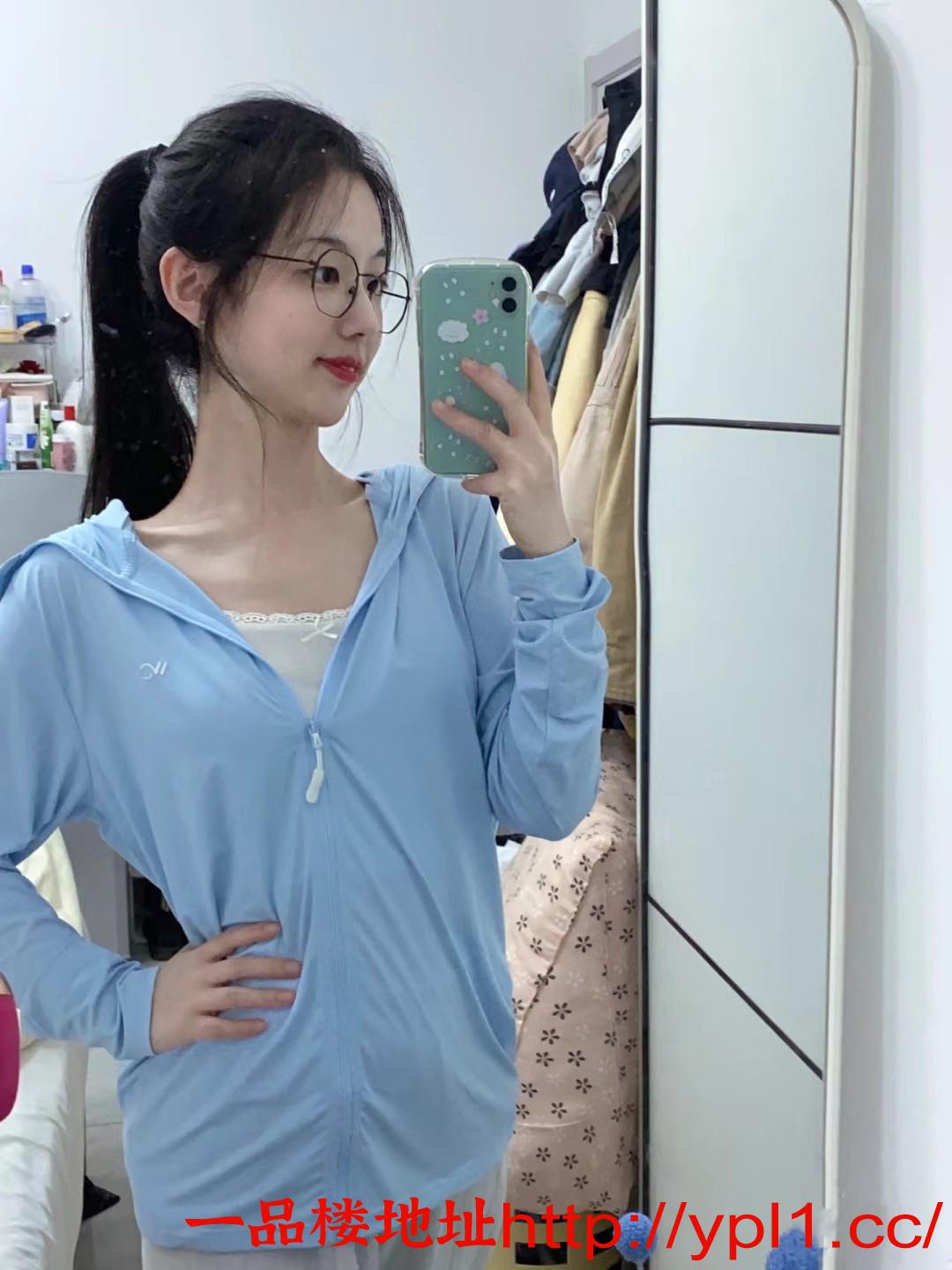 妹妹床上功强，性感粉嫩