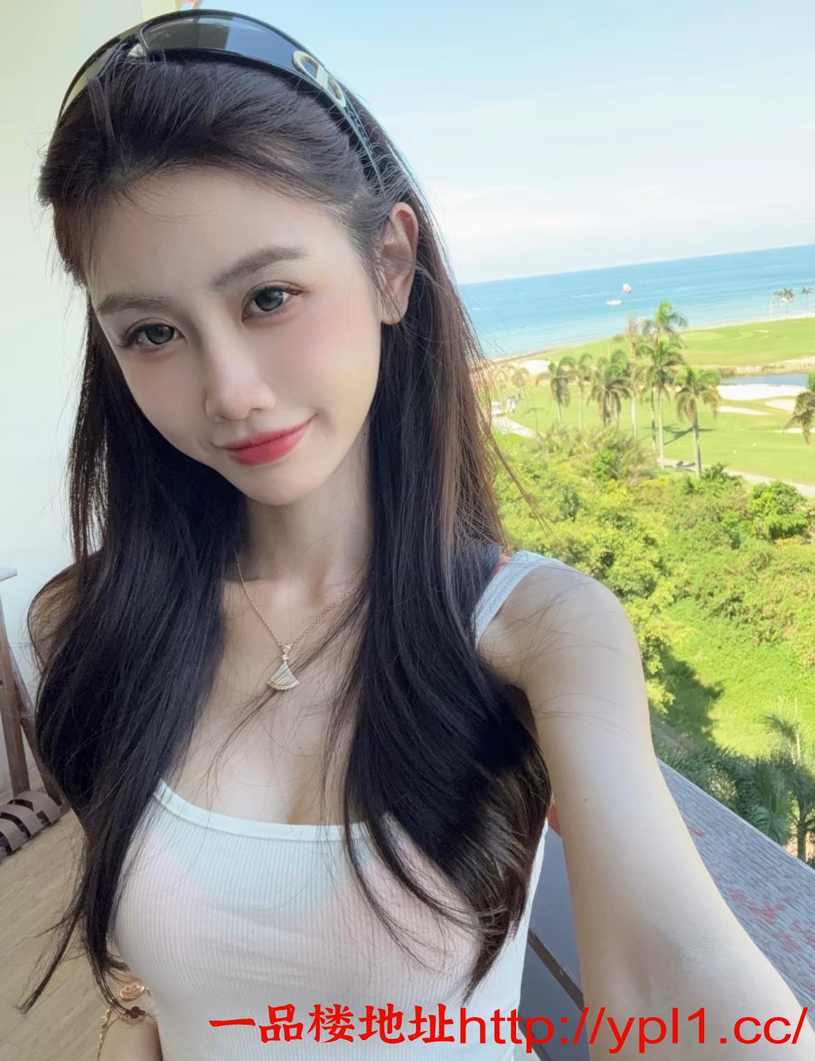 花呗借呗逾期了，才出来做的，妹子很嫩