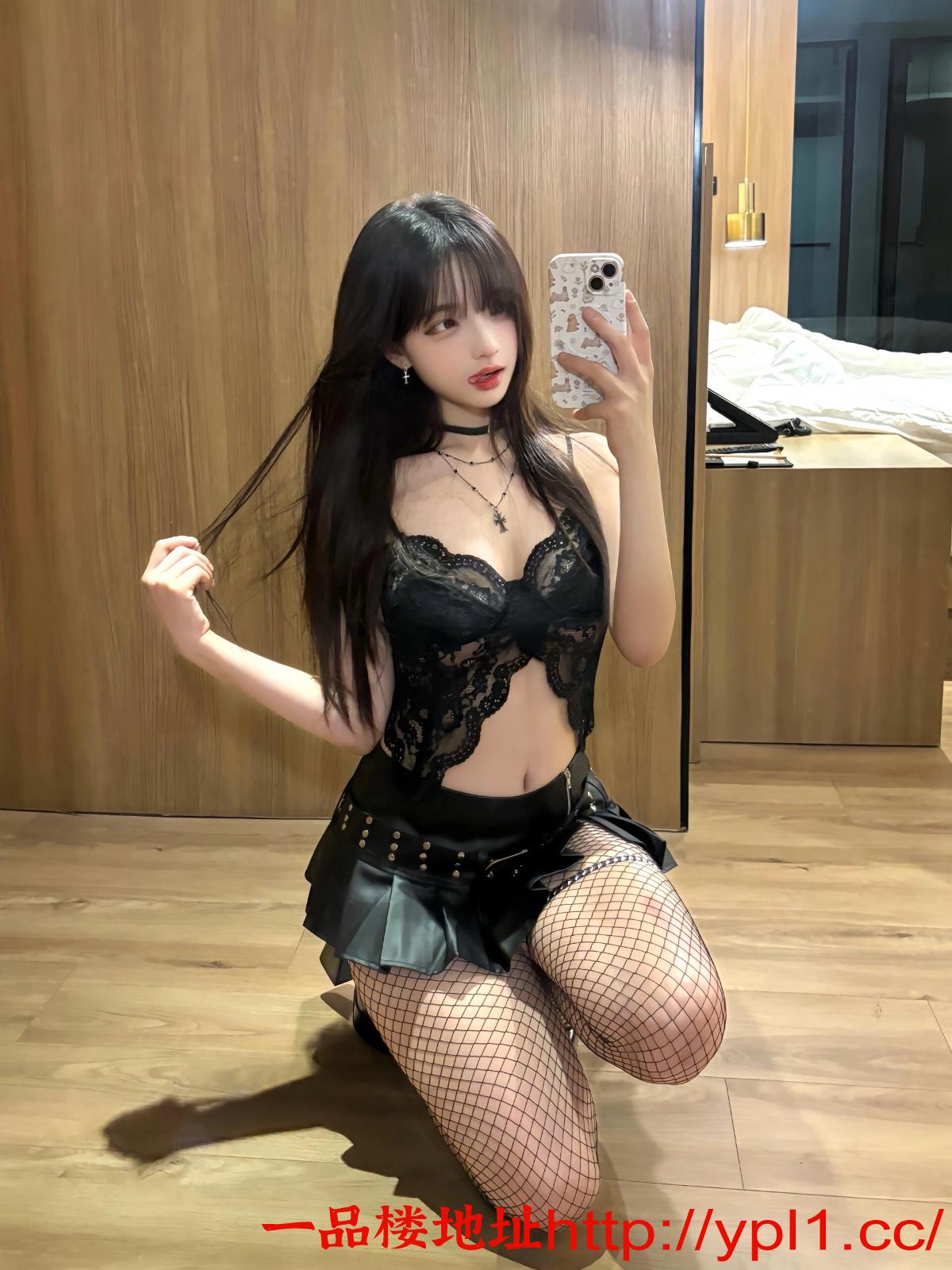 天宁区性感美女粉嫩嫩哦黑丝嫩妹