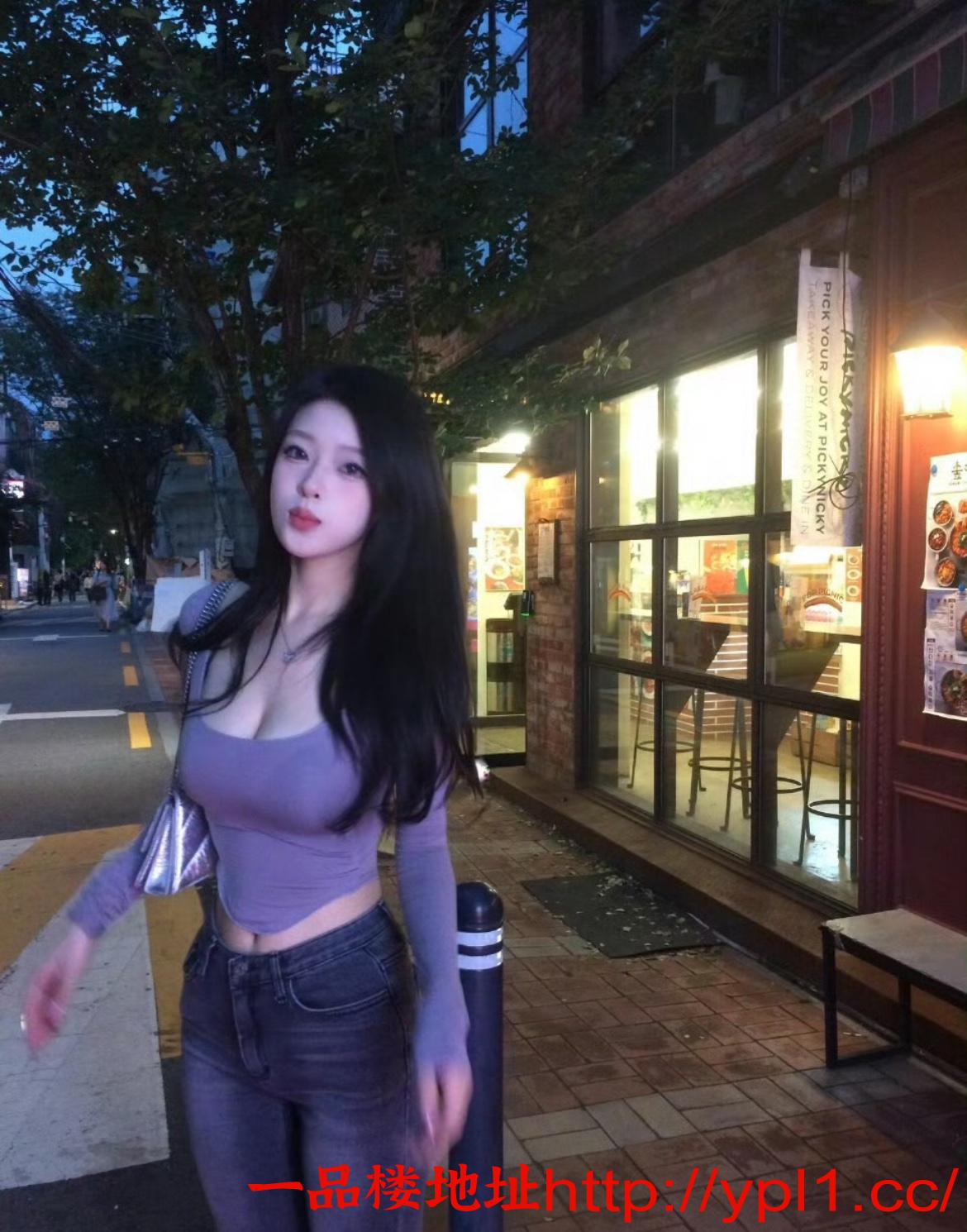 尤物嫩妹水嫩多汁服务好