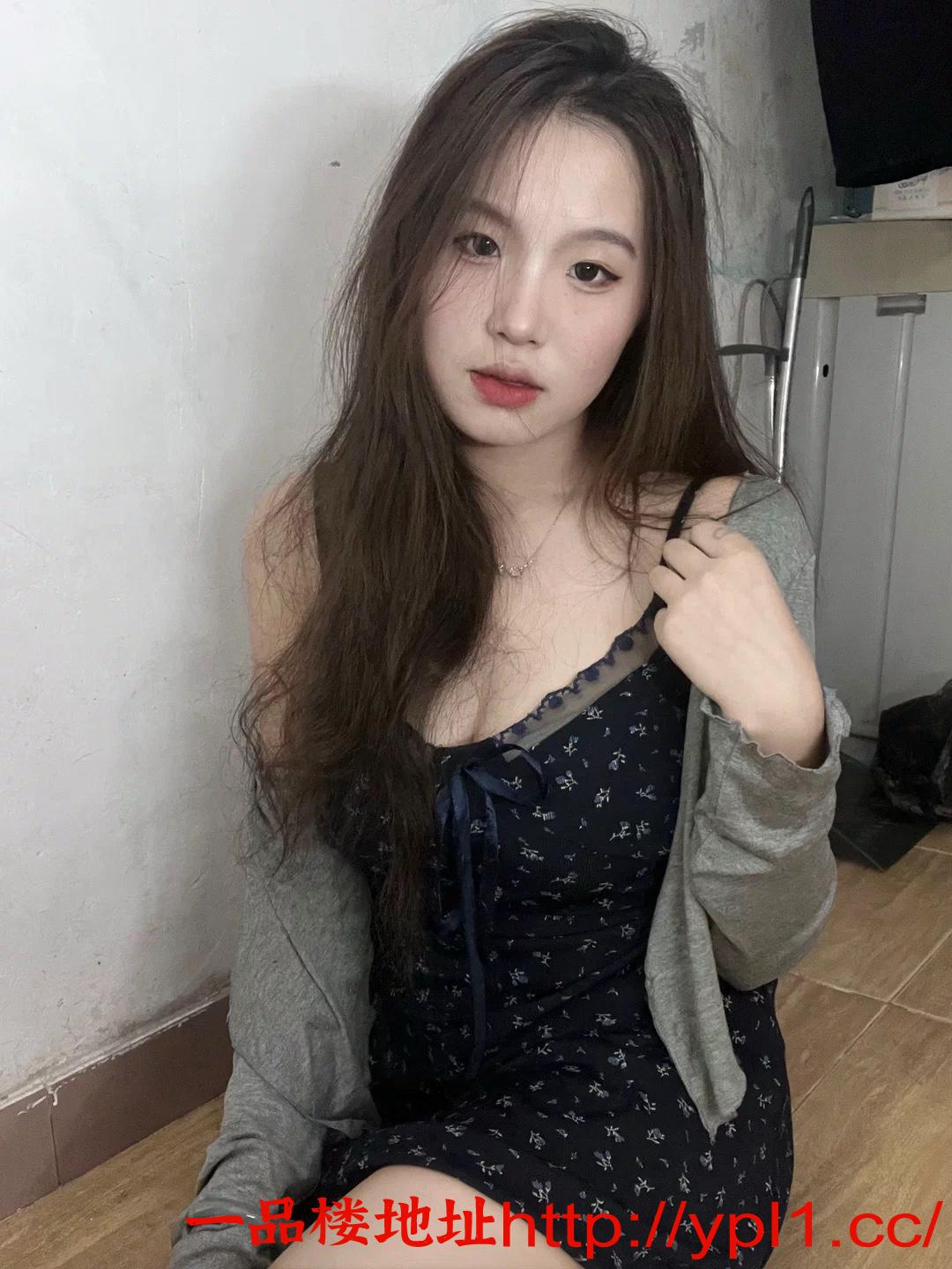 性感辣妹可爱的傻白甜