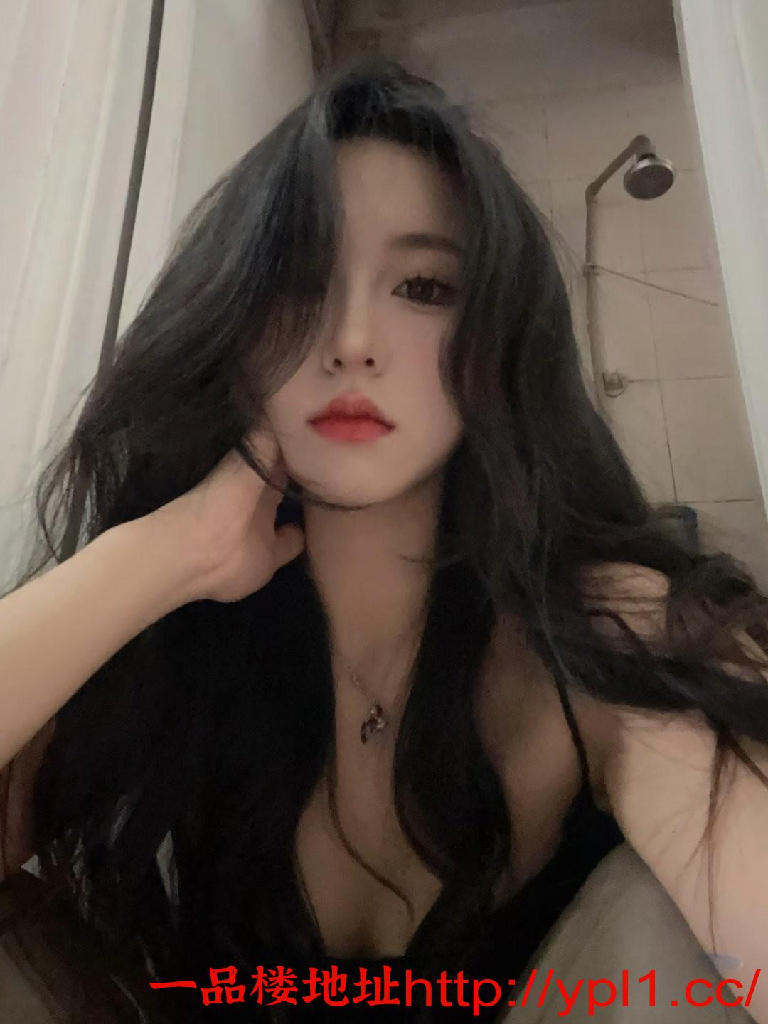 00后兼职嫩妹 极品身材肤白貌美会夹会舔粉嫩多汁听话乖巧(可外出)