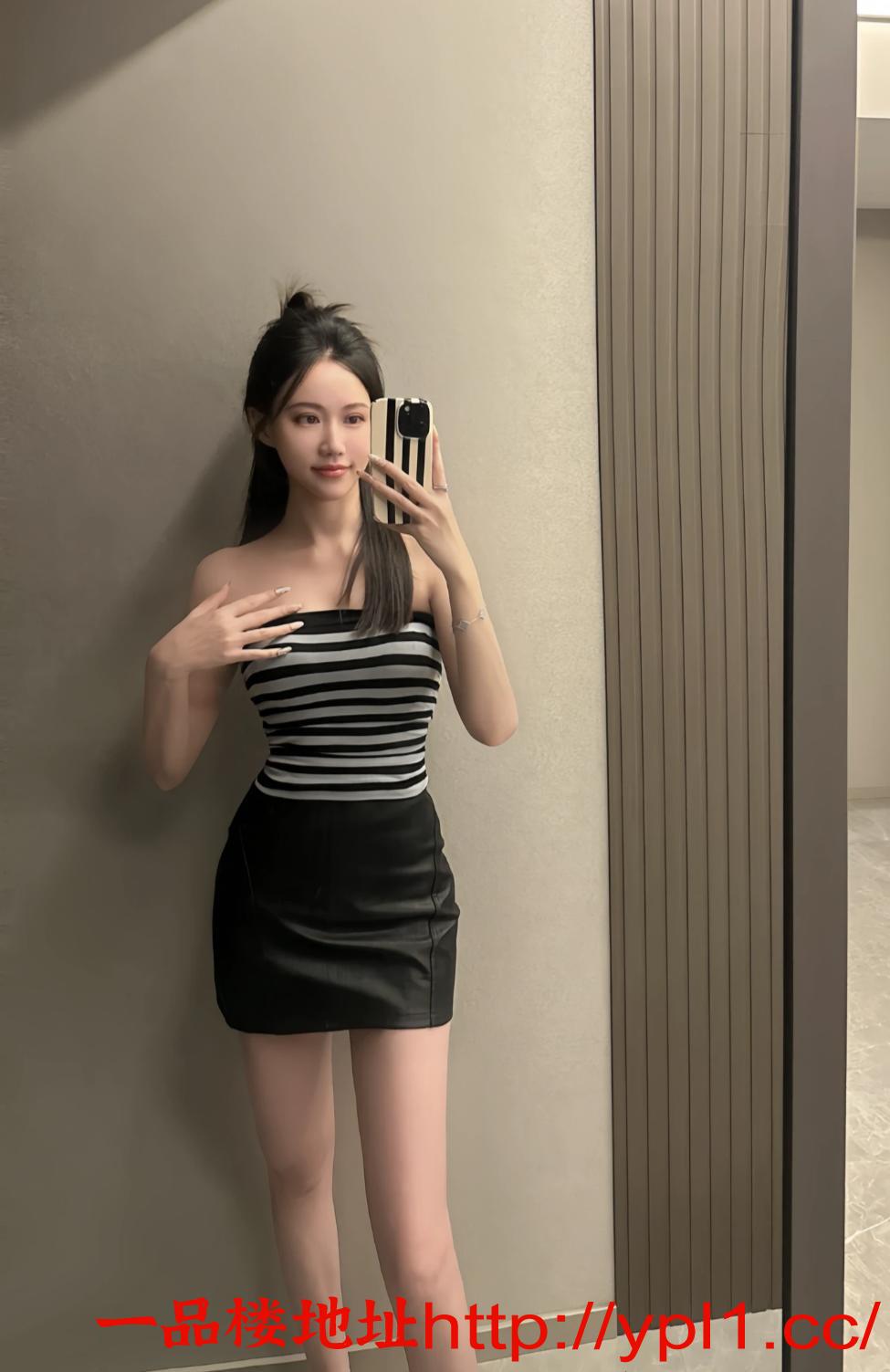 清纯高颜值性感御姐