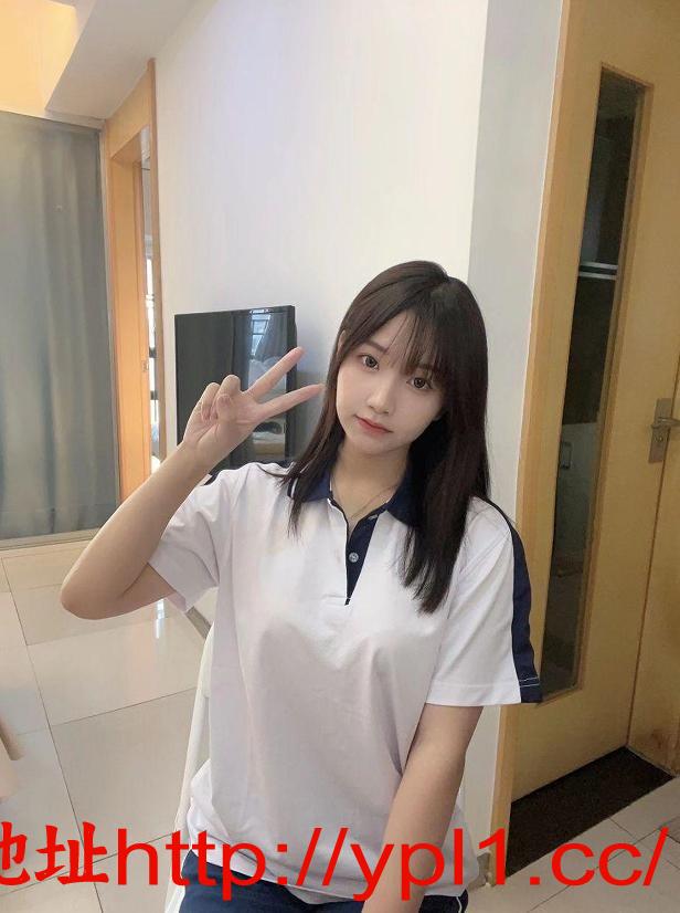 涪城03年清纯粉嫩小妹妹下海兼职