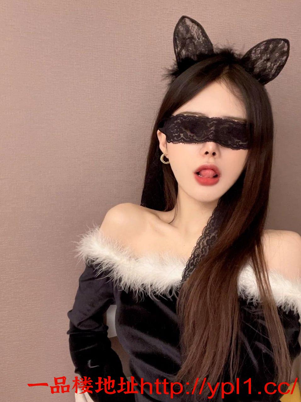 市即墨区性感迷人小妖精长腿奶大后入神器