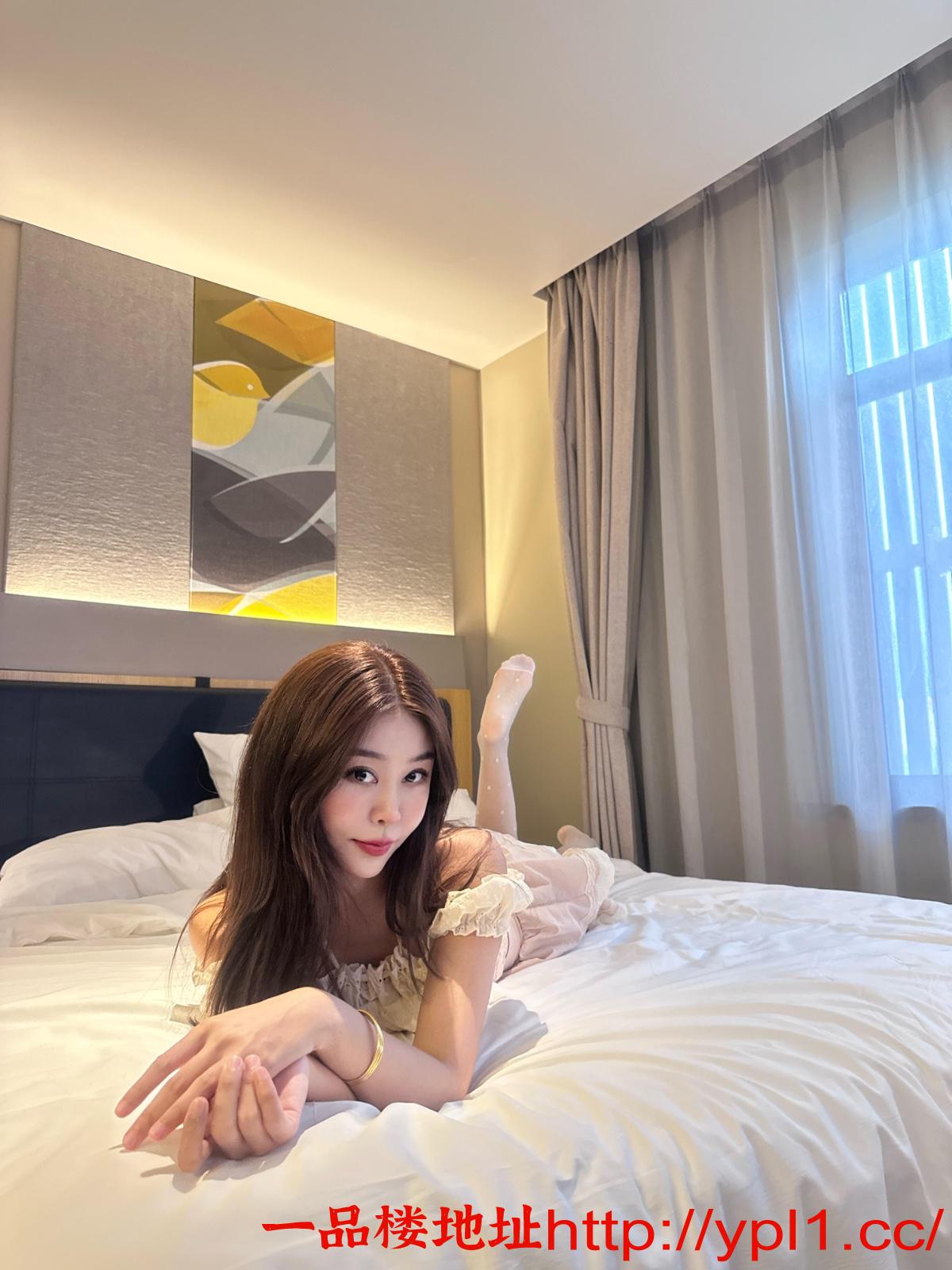 学生妹兼职赚学费