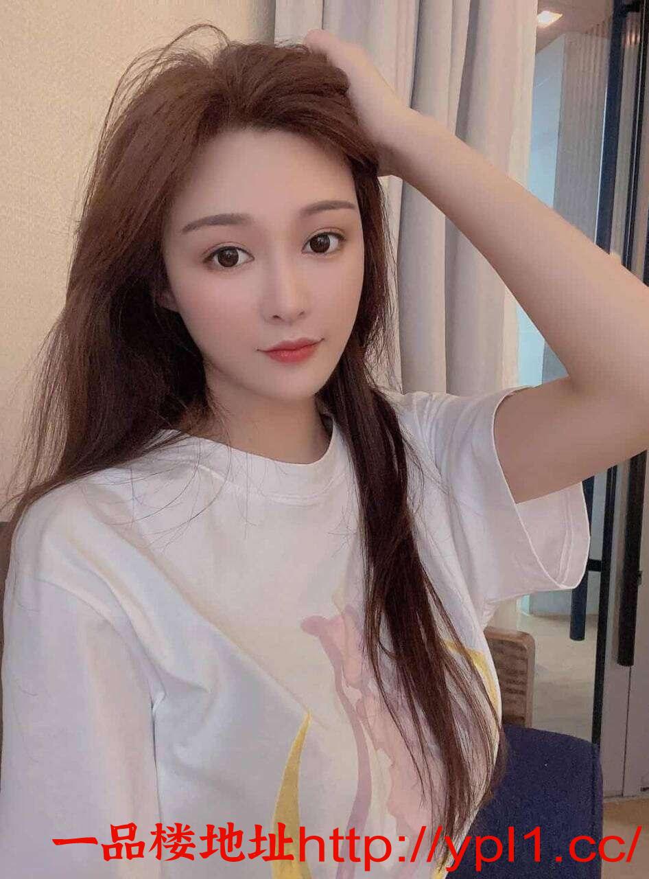 高颜值尤物逼紧胸嫩易高潮