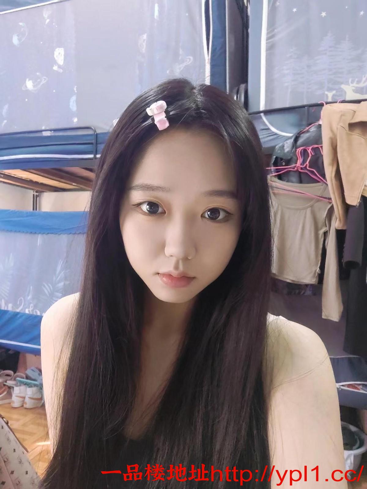 性感嫩妹腰细腿长可情趣制服艹B