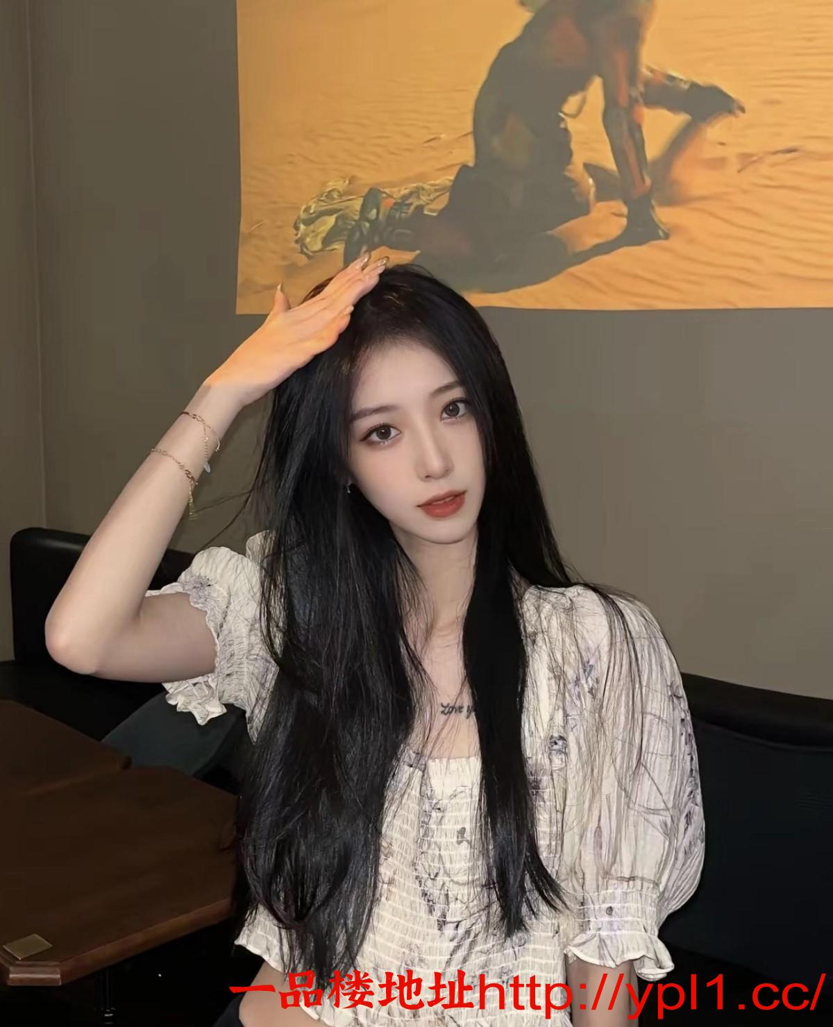 兼职小姐水多身材好 刚下海人骚b紧