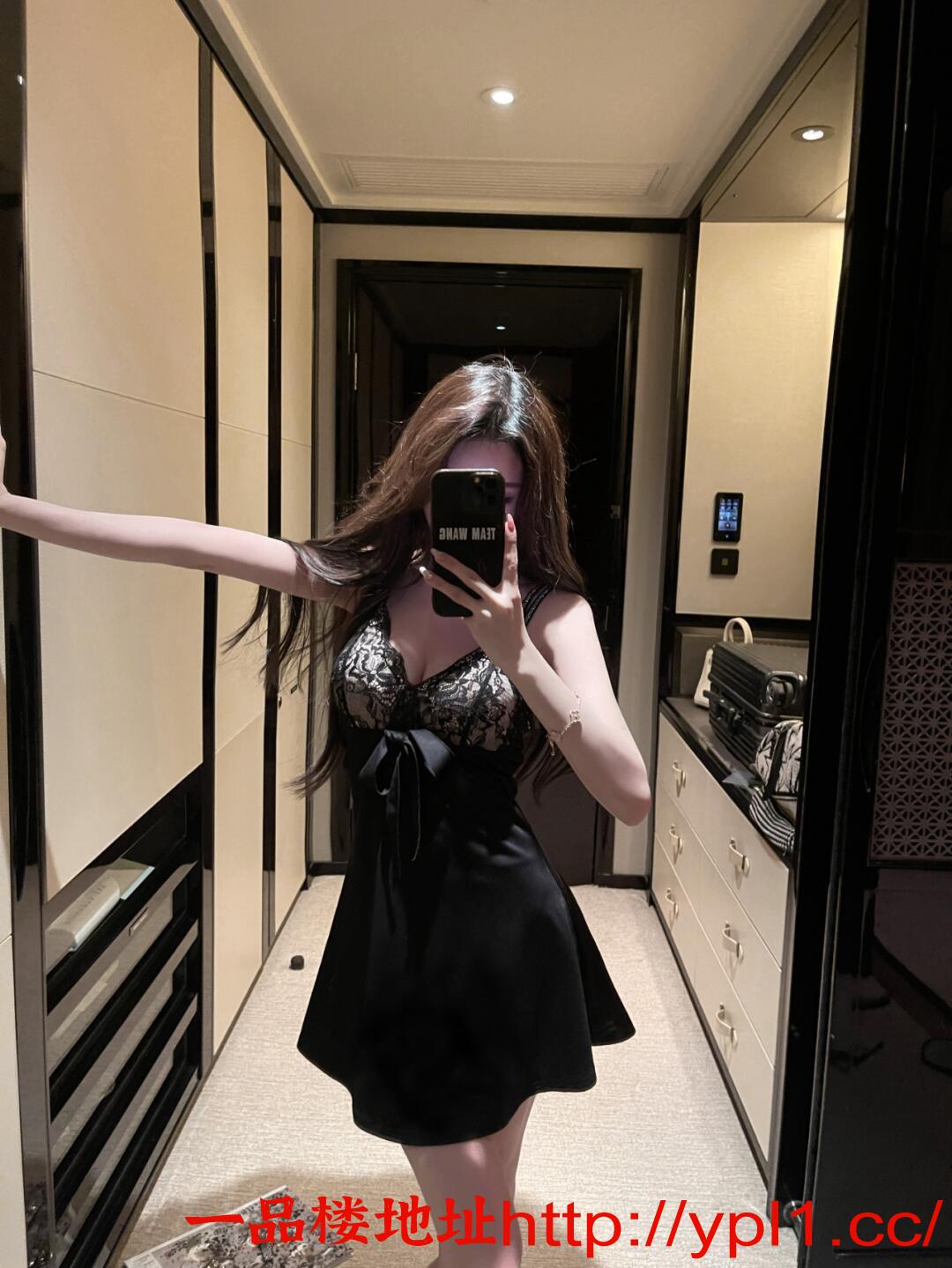 逼紧淫水多看似清纯实则风骚（可外出）