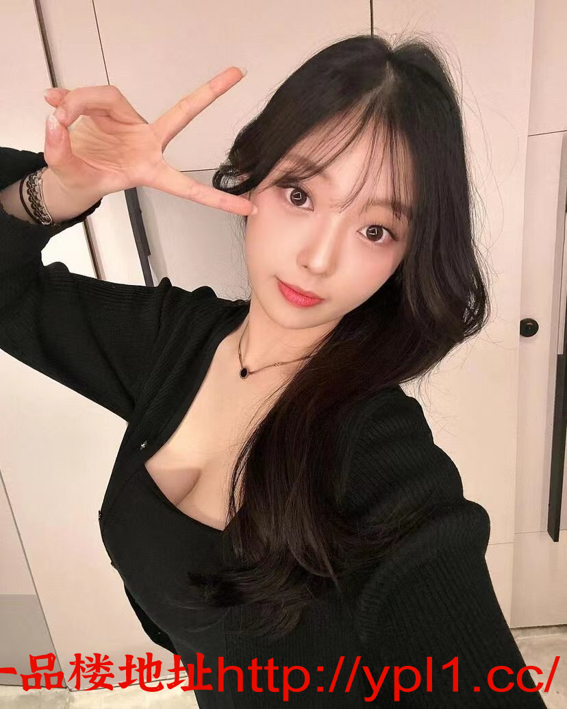 武侯热情风骚大胸妹