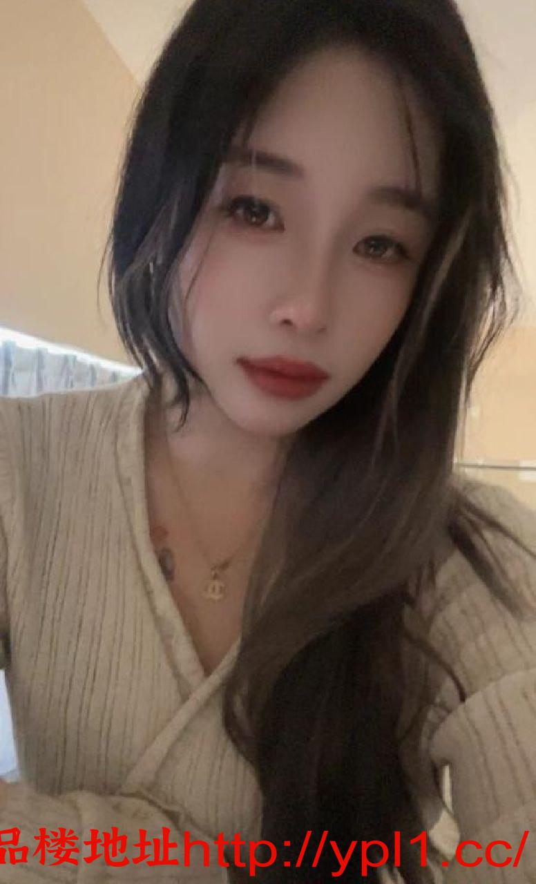 调情36D性感少妇