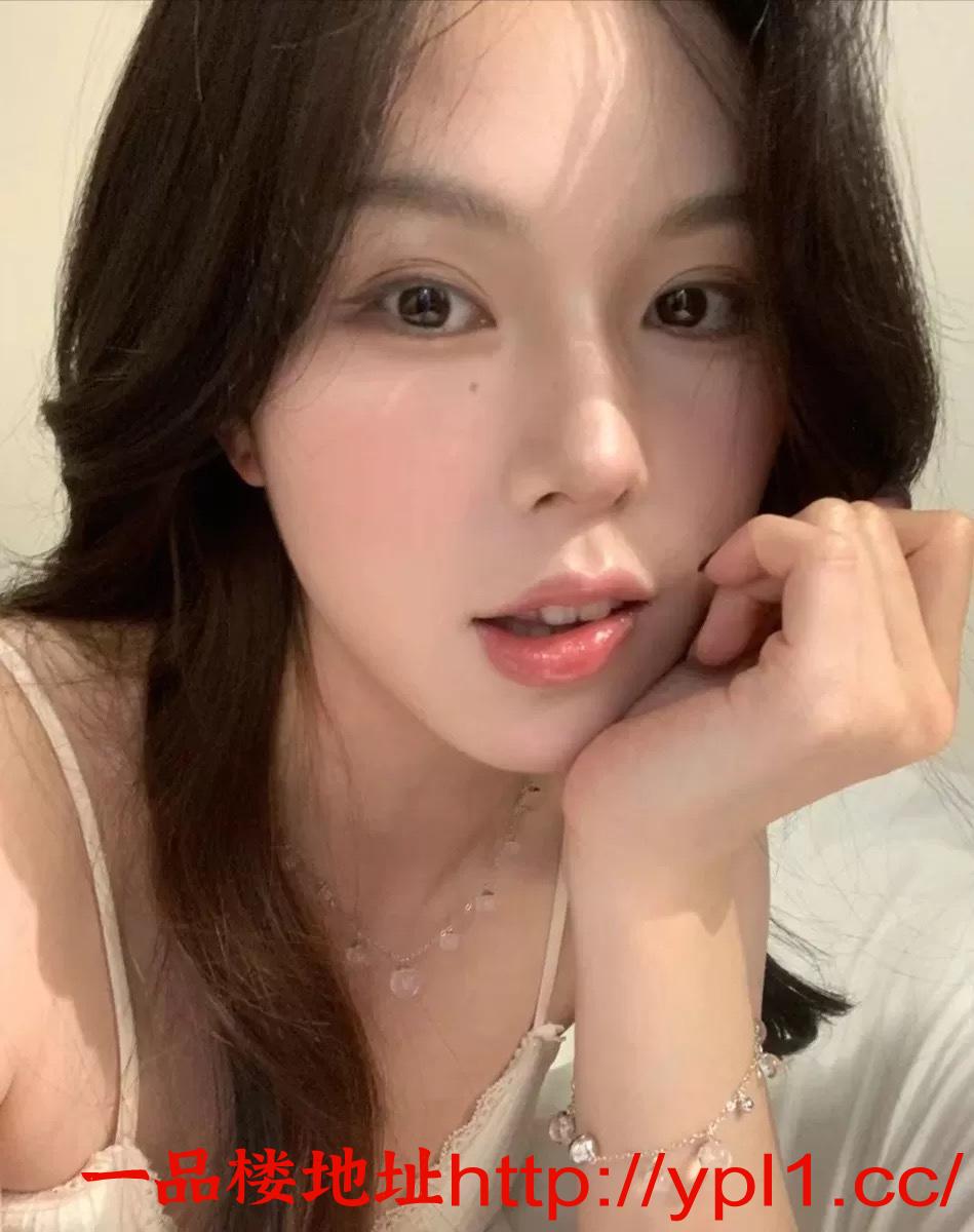 环境不错，简单洗洗后进入主题啪啪