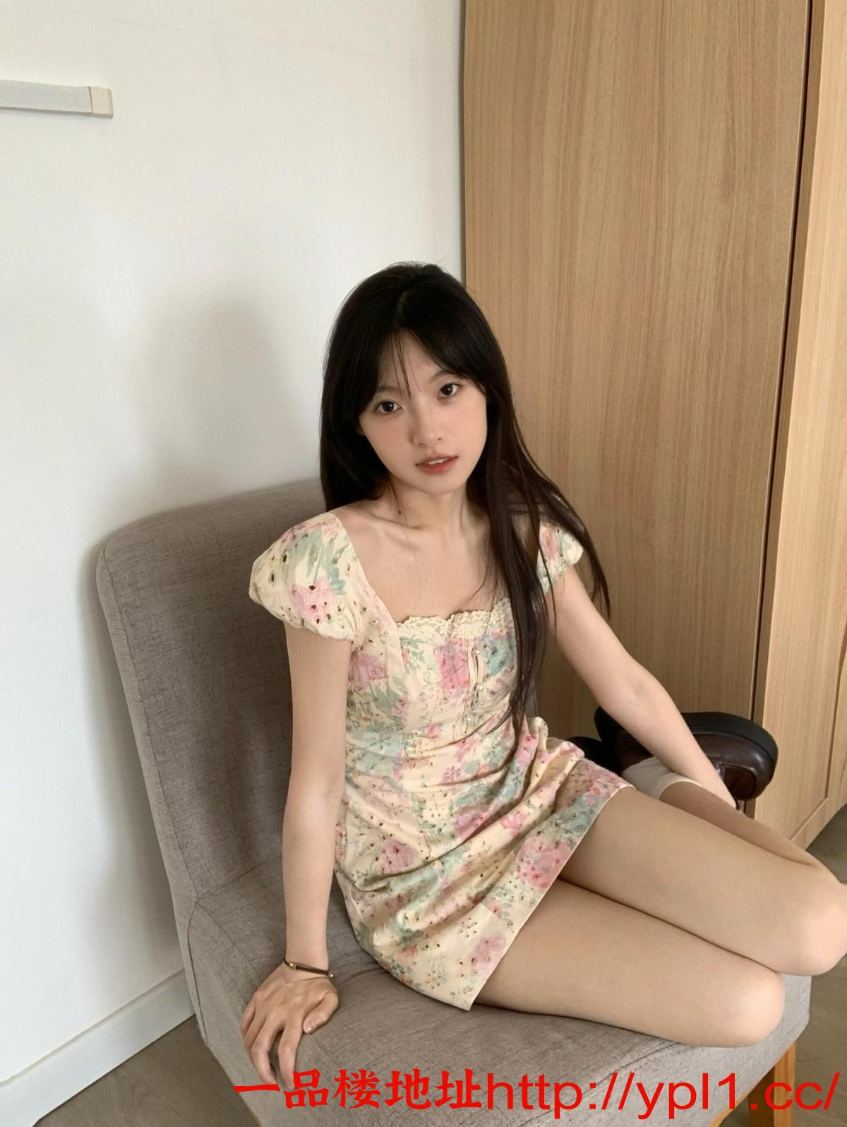 上城04年清纯学妹鲍鱼粉嫩多汁