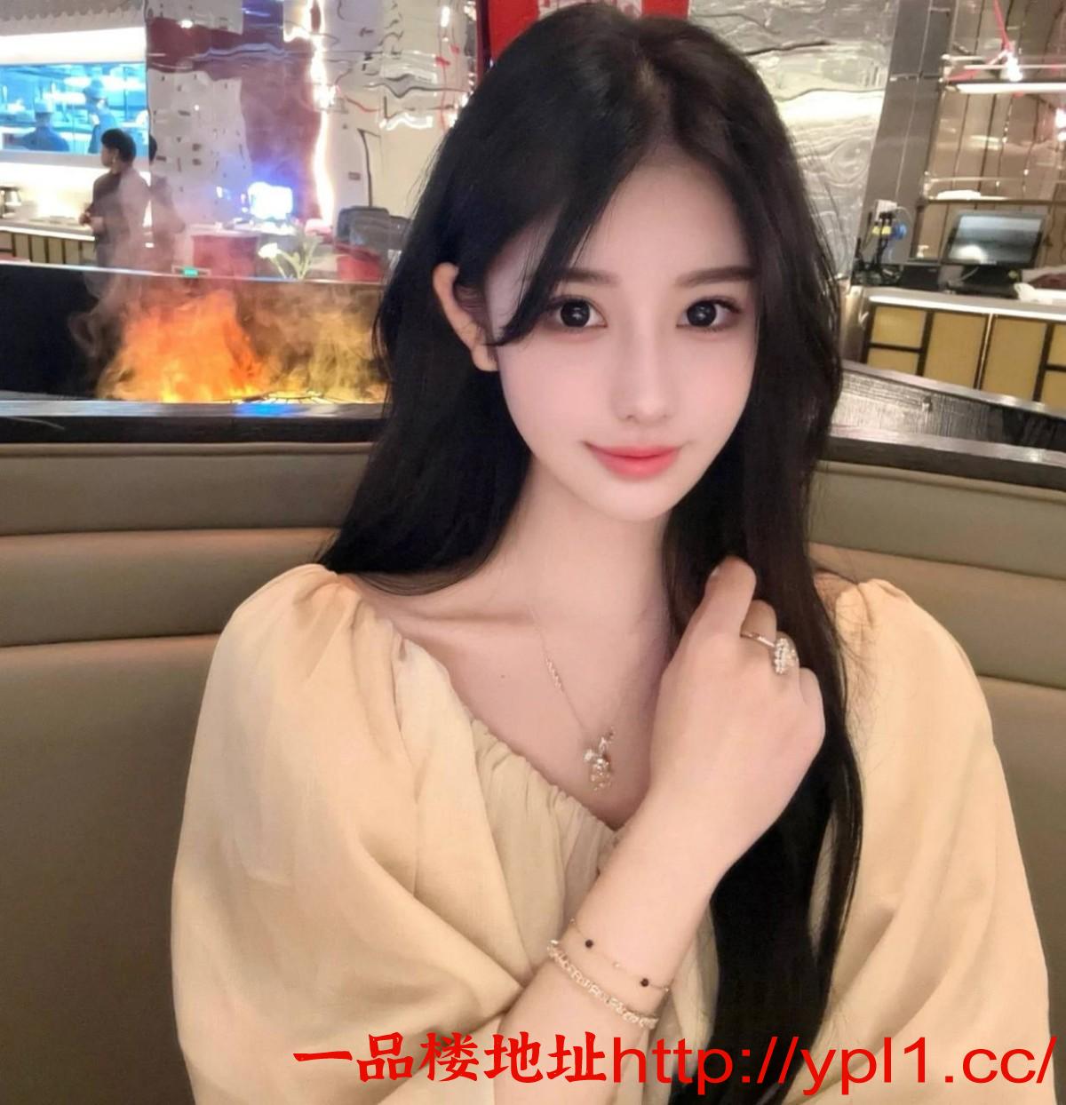 娇嫩小穴紧逼妹妹