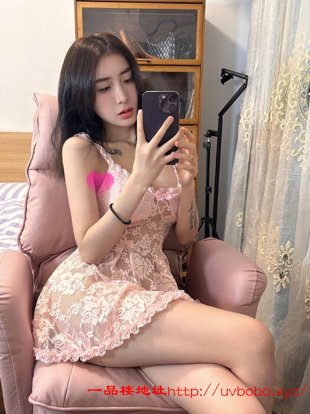 风骚大波浪妹青青