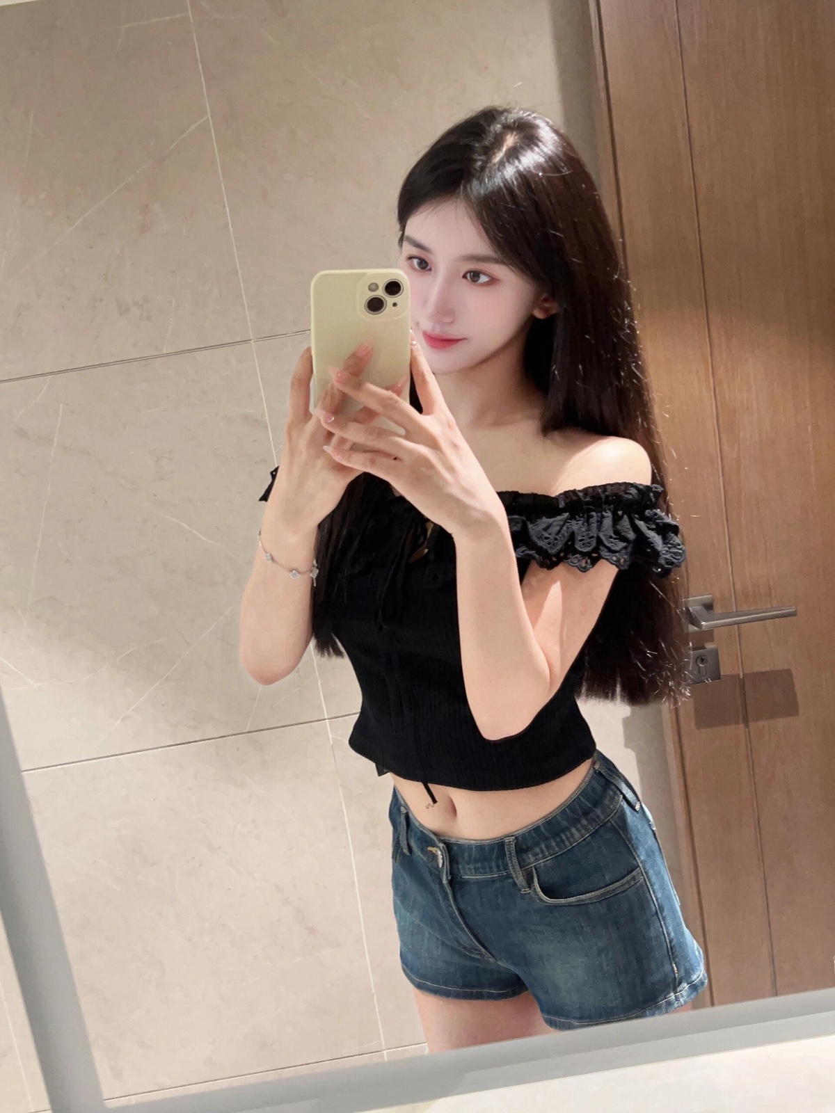 极品清纯小公主私密公寓一条龙服务