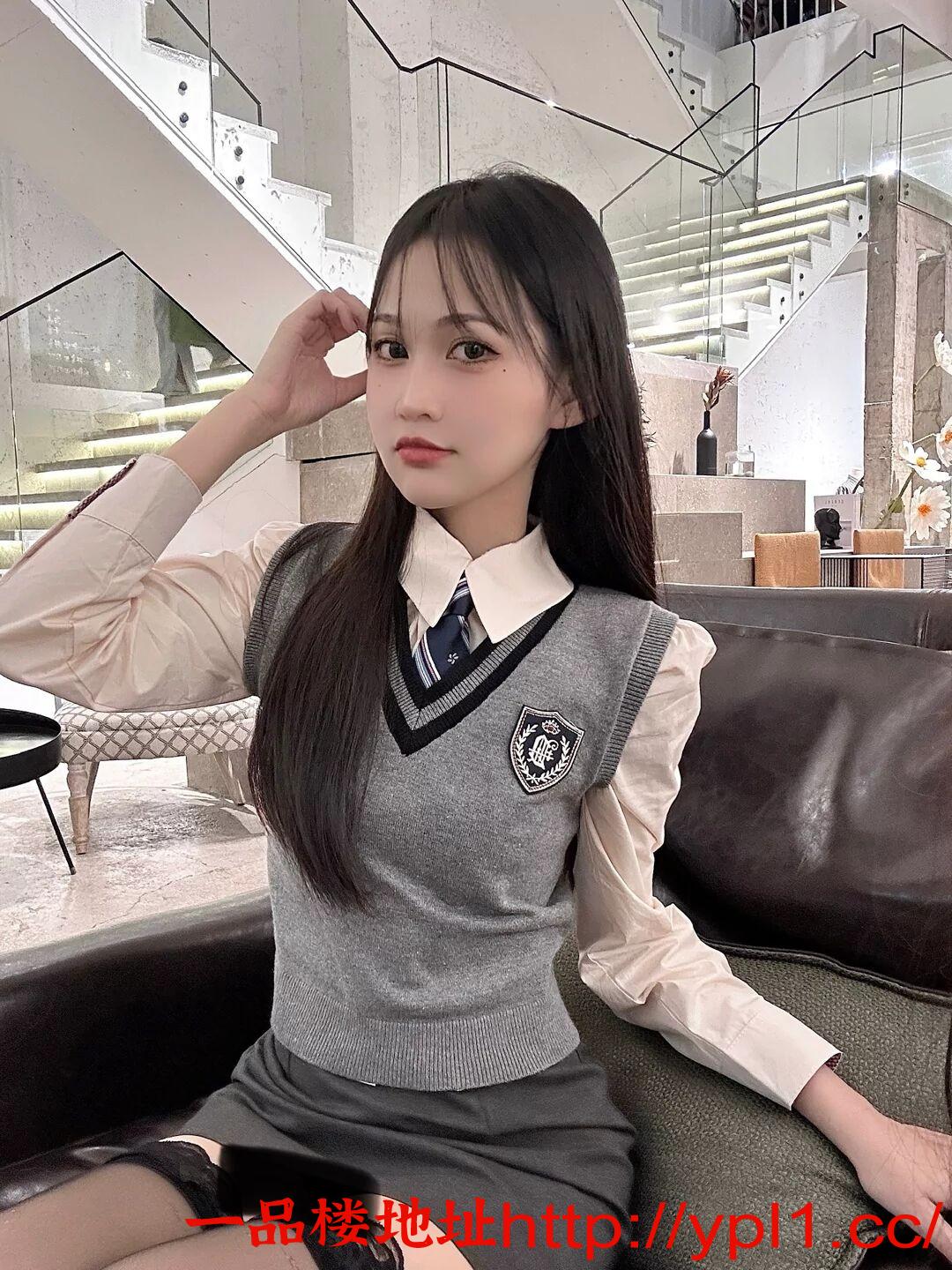 粉嫩多汁大二学生妹兼职