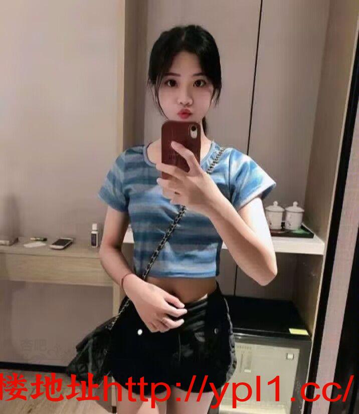 嫩模先到先享受妹妹的柔情