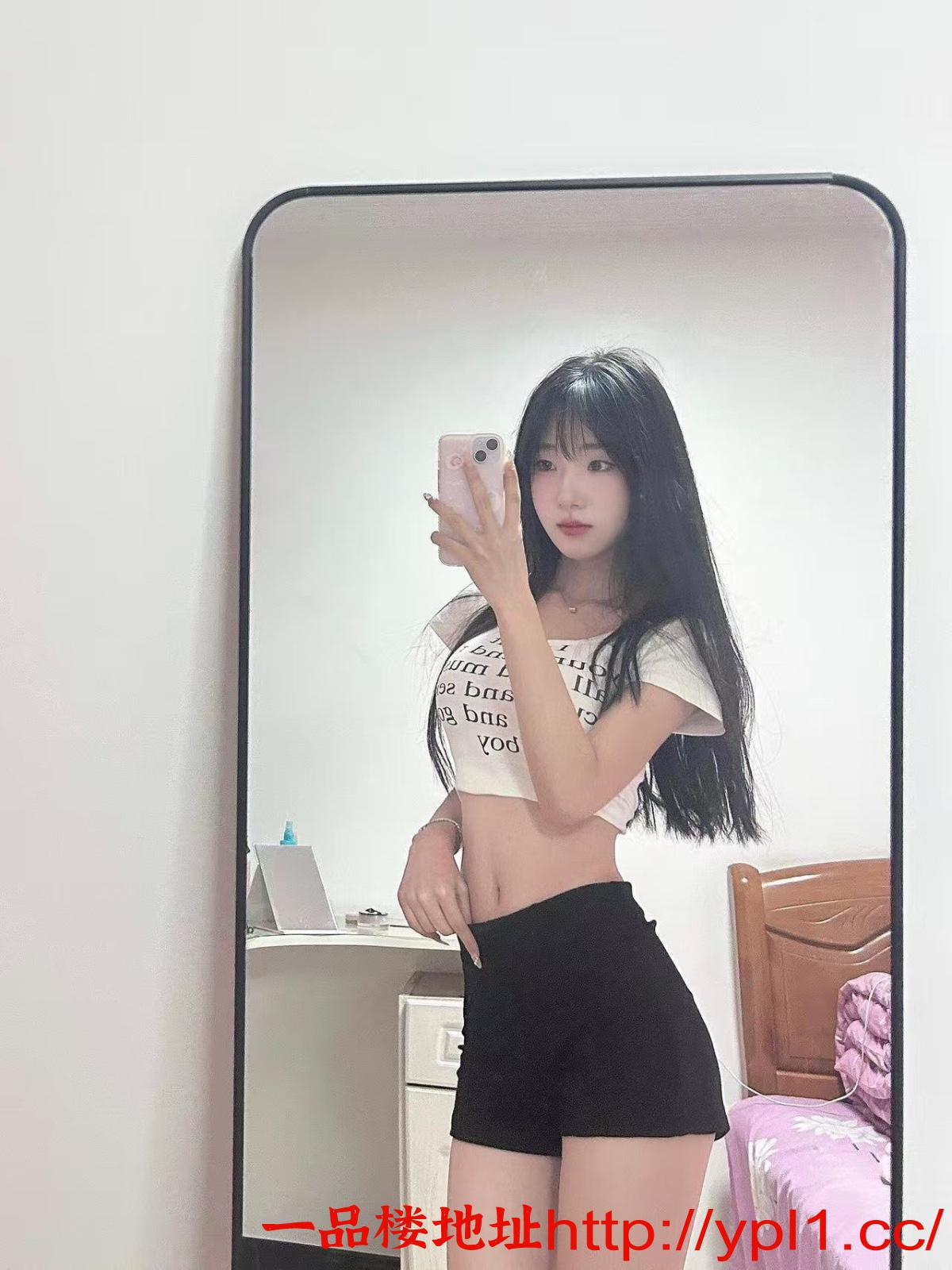 市高昌区性感极品水嫩妹妹服务不错口活好可上门