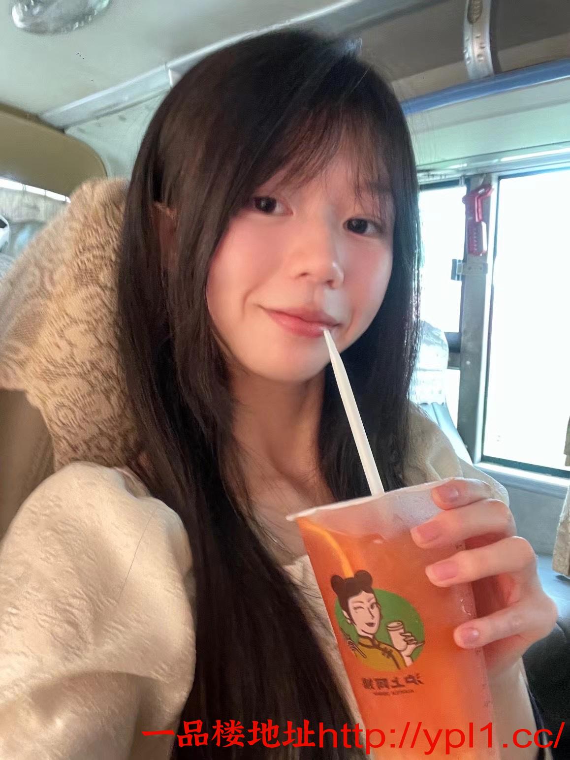 刚被破处不久的粉嫩白虎妹妹（可外出）