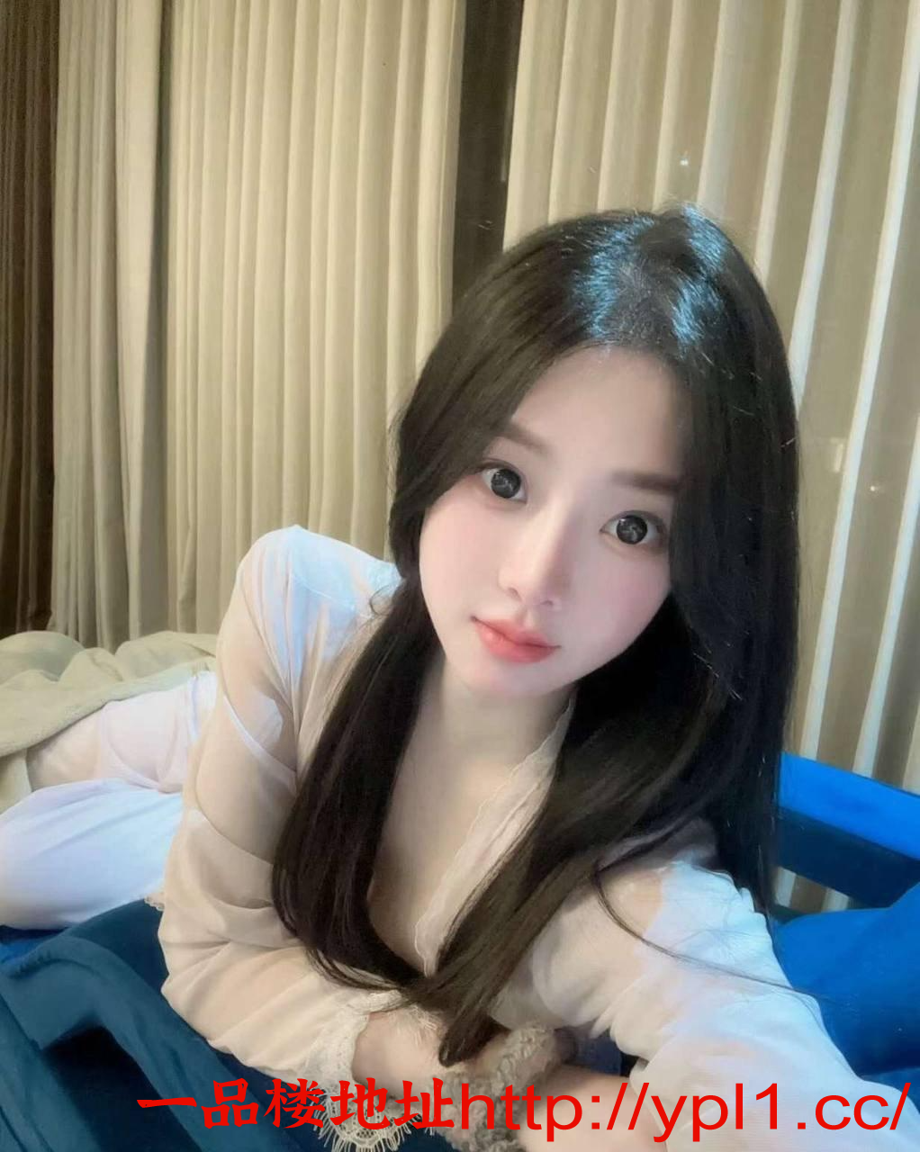 胸大白嫩小妹口活无齿感