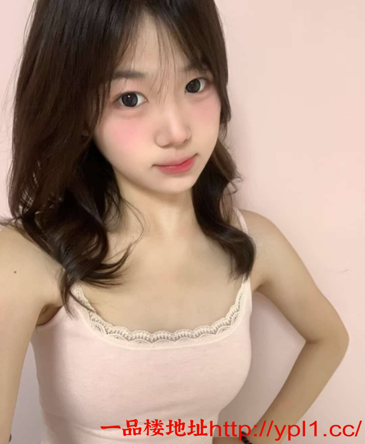 颜值高服务好的妹子，刚下海没多久