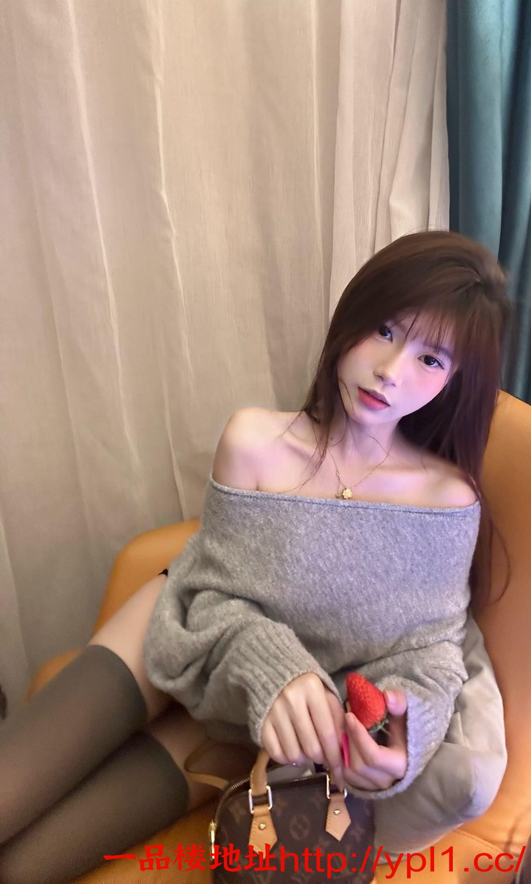 妹开朗活泼粉逼紧致像吸盘